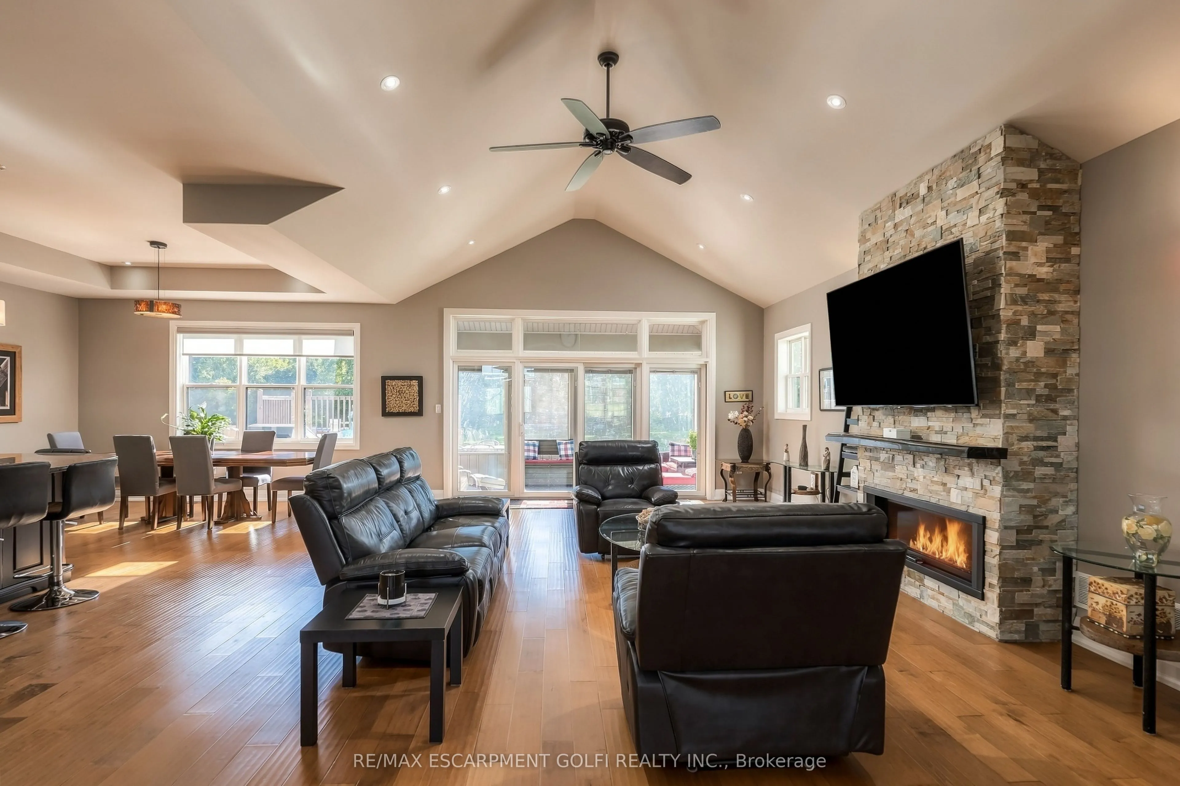 3265 Mountain Road