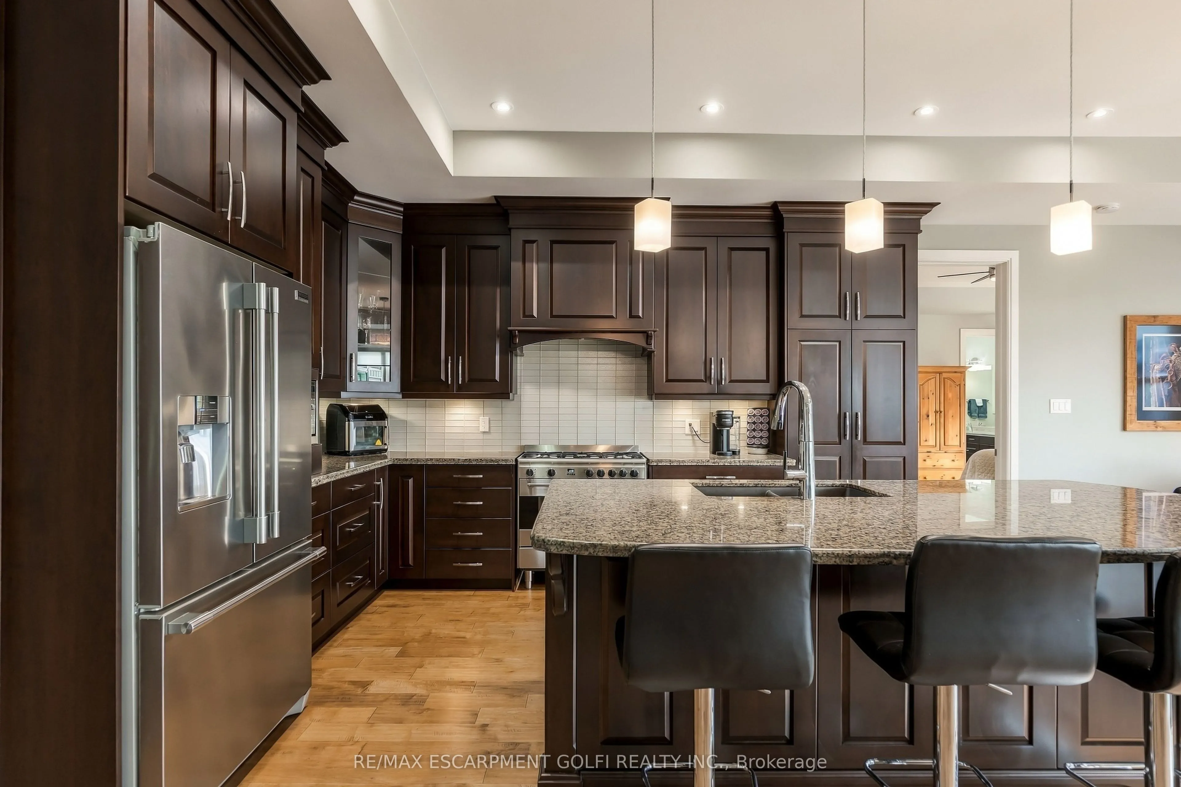 3265 Mountain Road