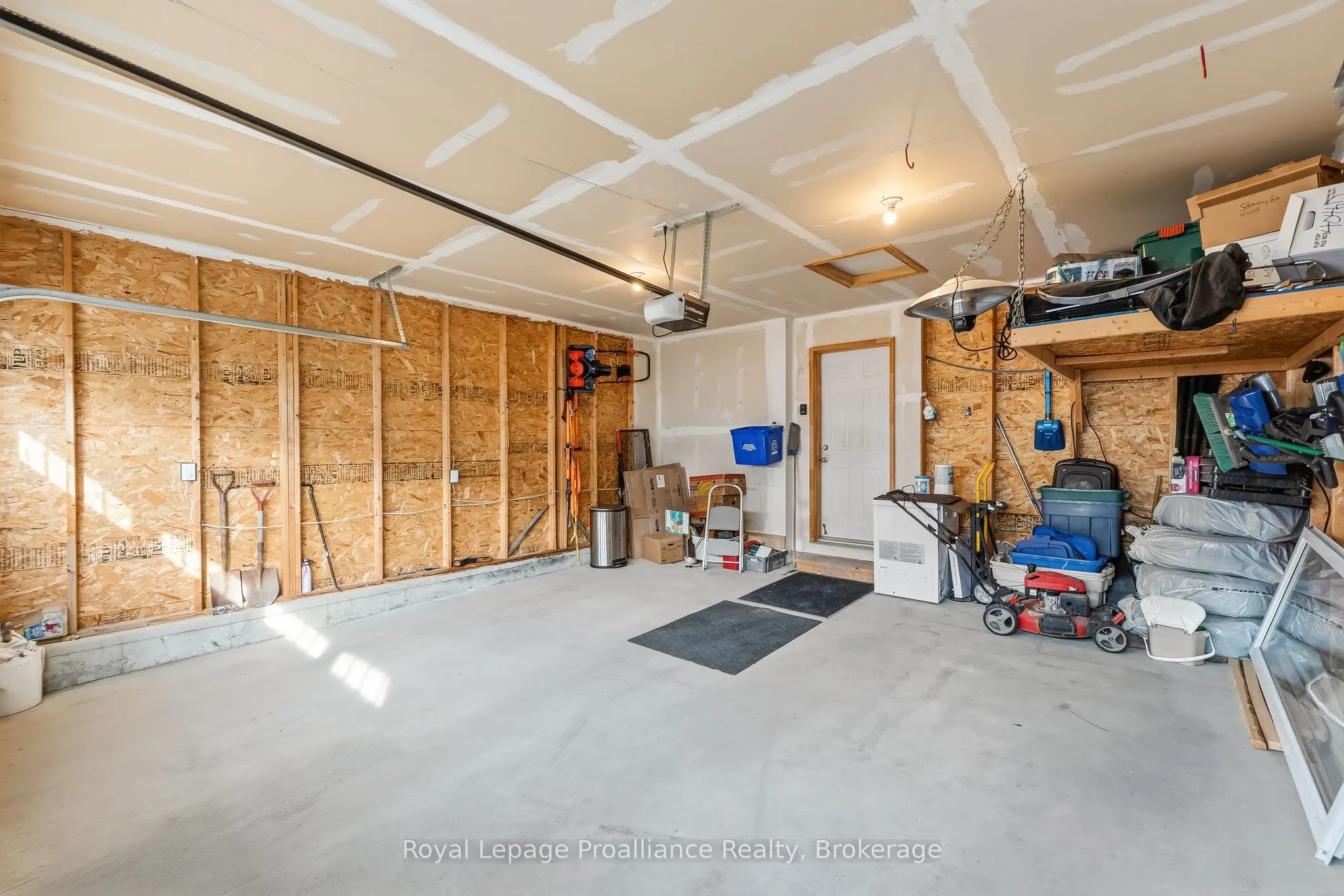 268 Strachan Street