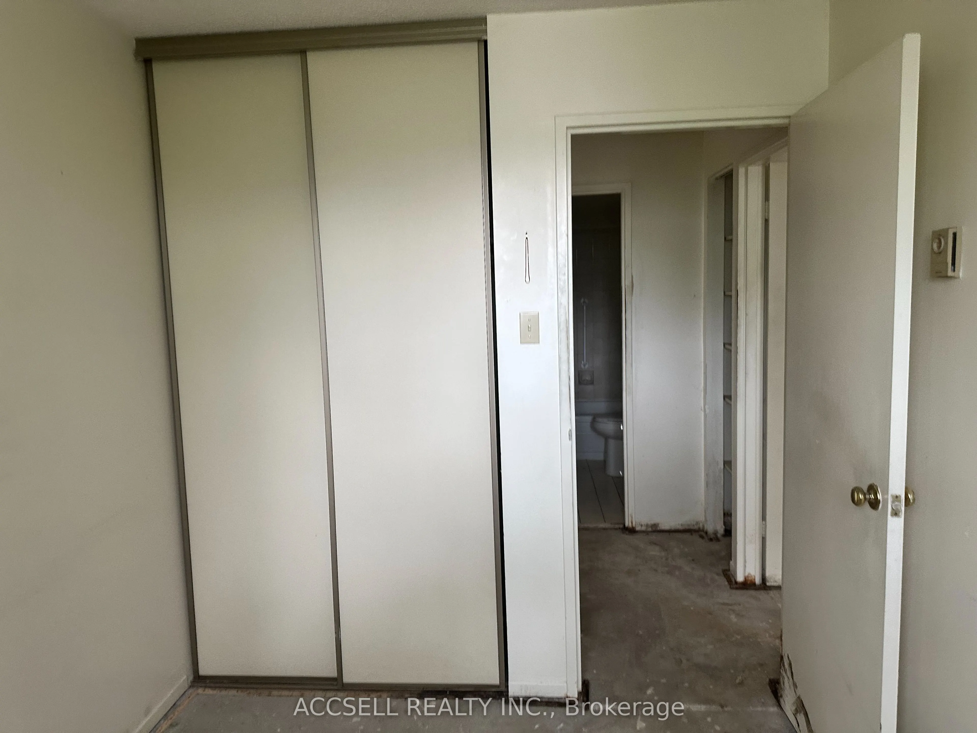 191 Parkdale Avenue #106