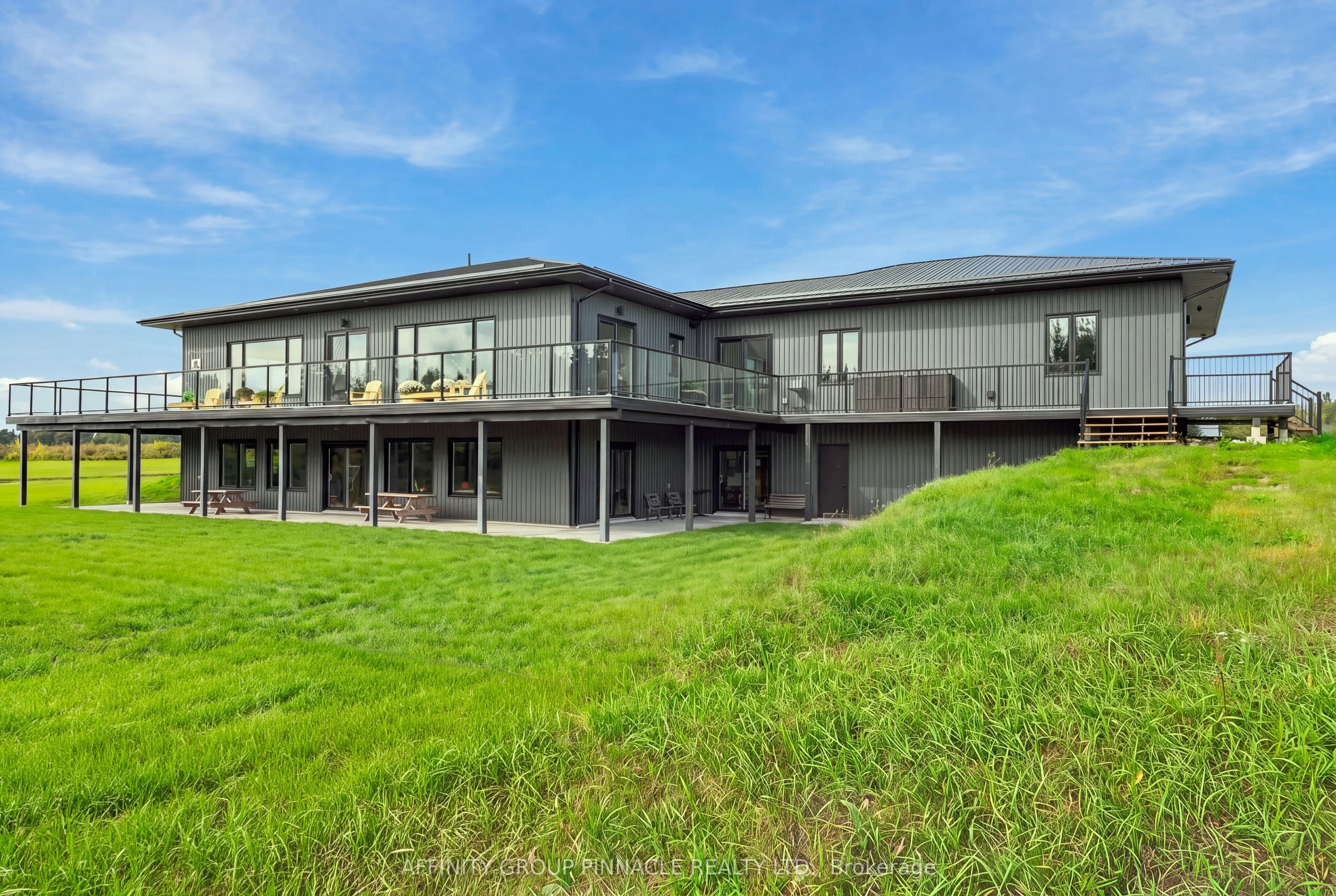 724 Elm Tree Road