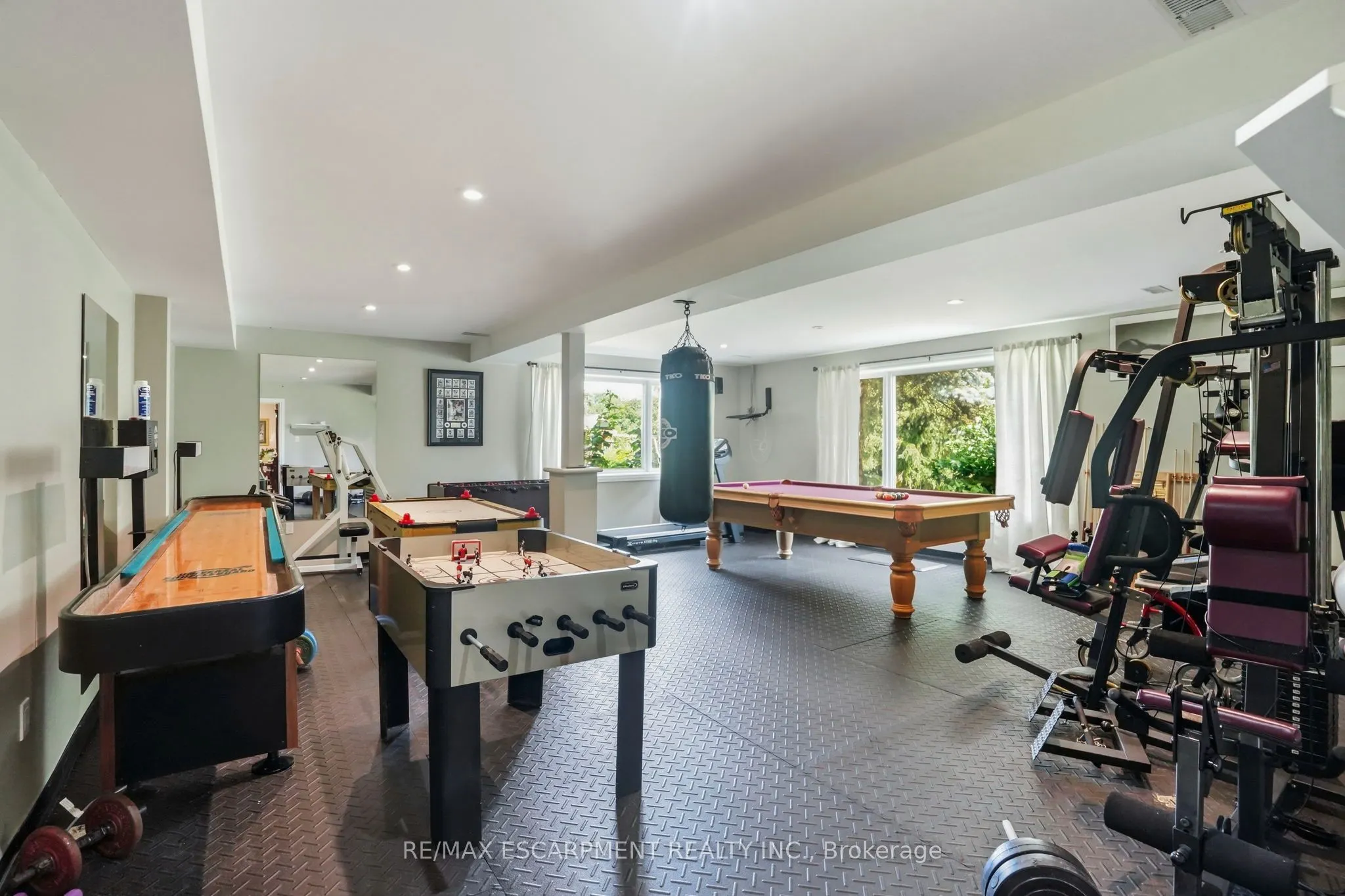11 Palomino Drive