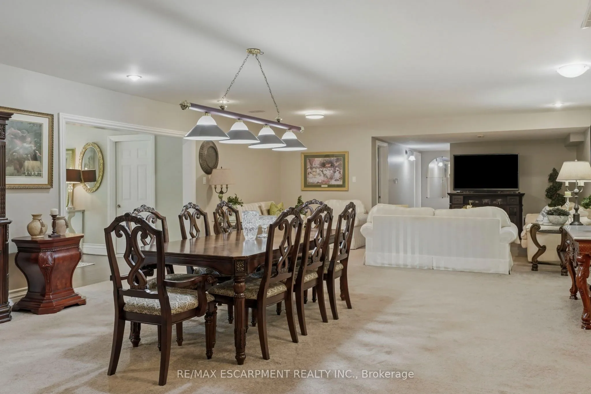 11 Palomino Drive