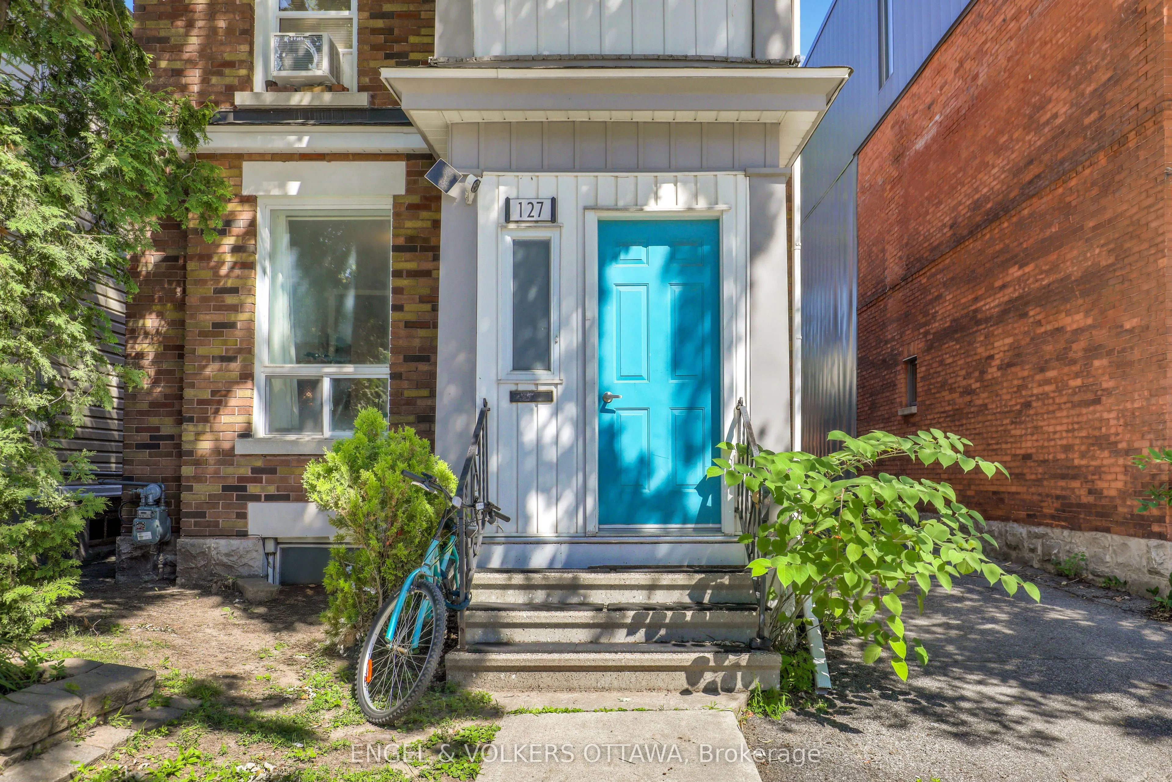 127 Third Avenue #1