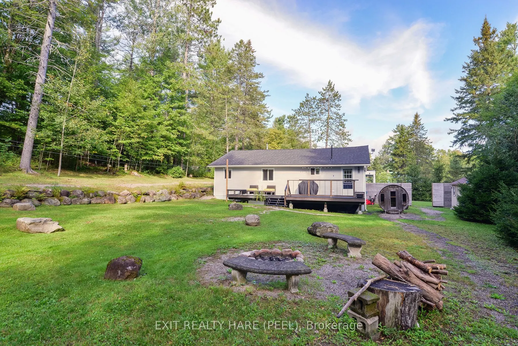 1082 Lambert Road
