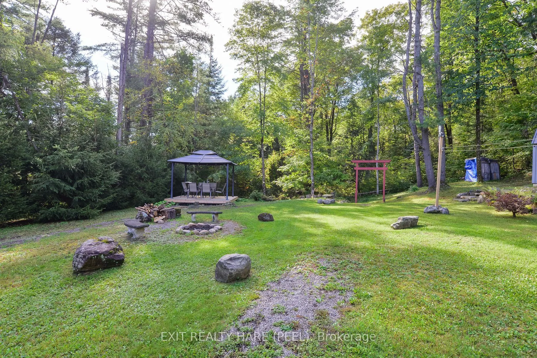 1082 Lambert Road