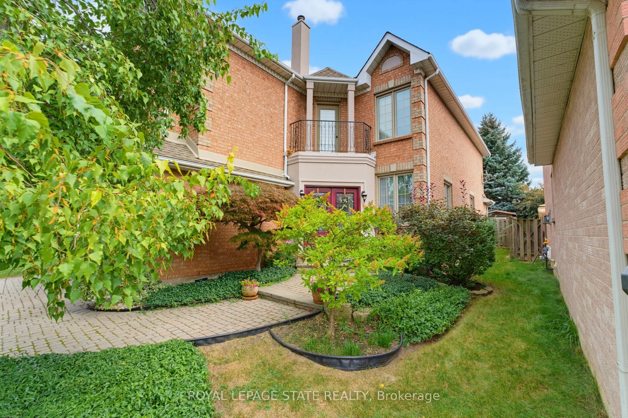 144 Cove Crescent