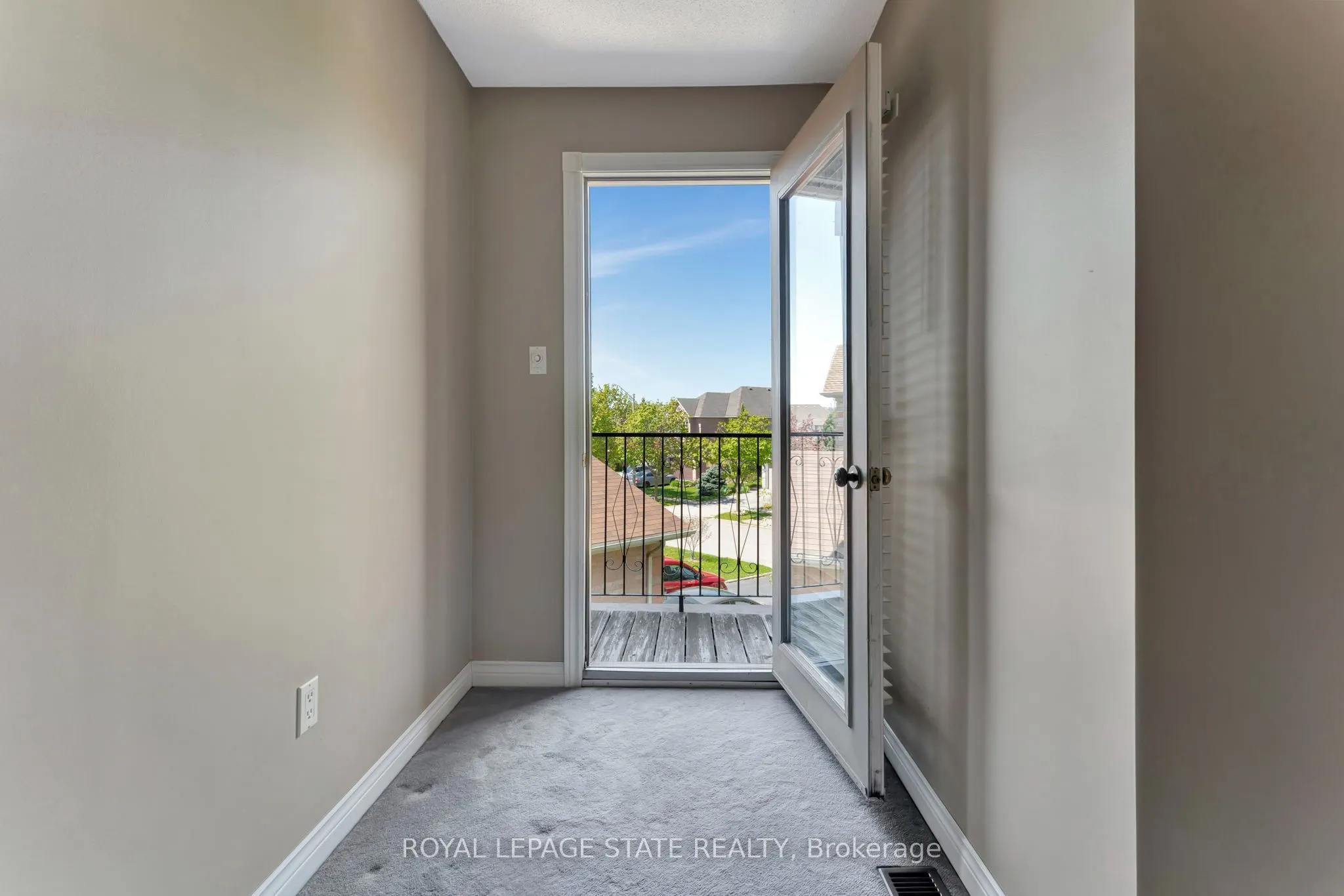 144 Cove Crescent