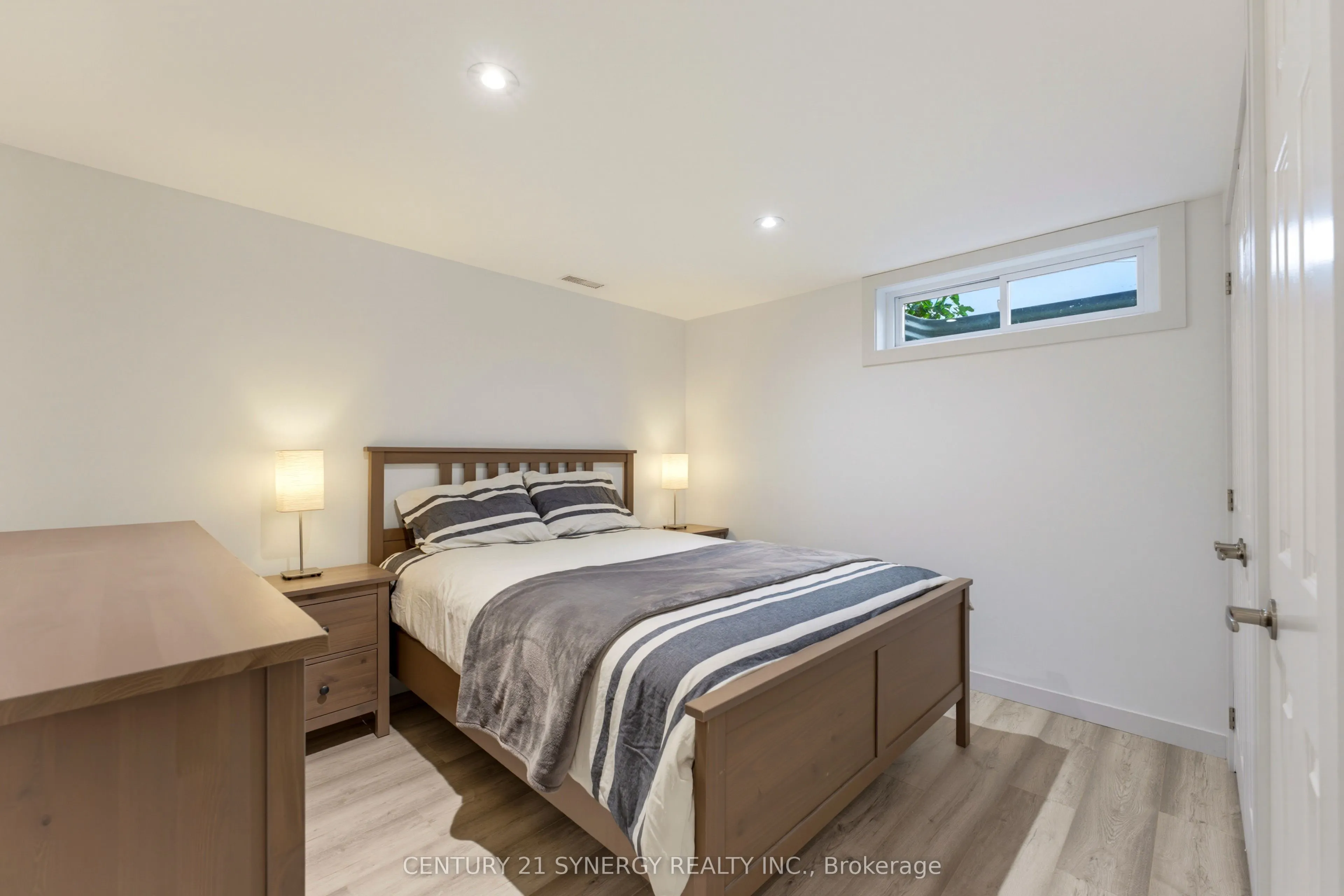 10 Honey Gables Drive