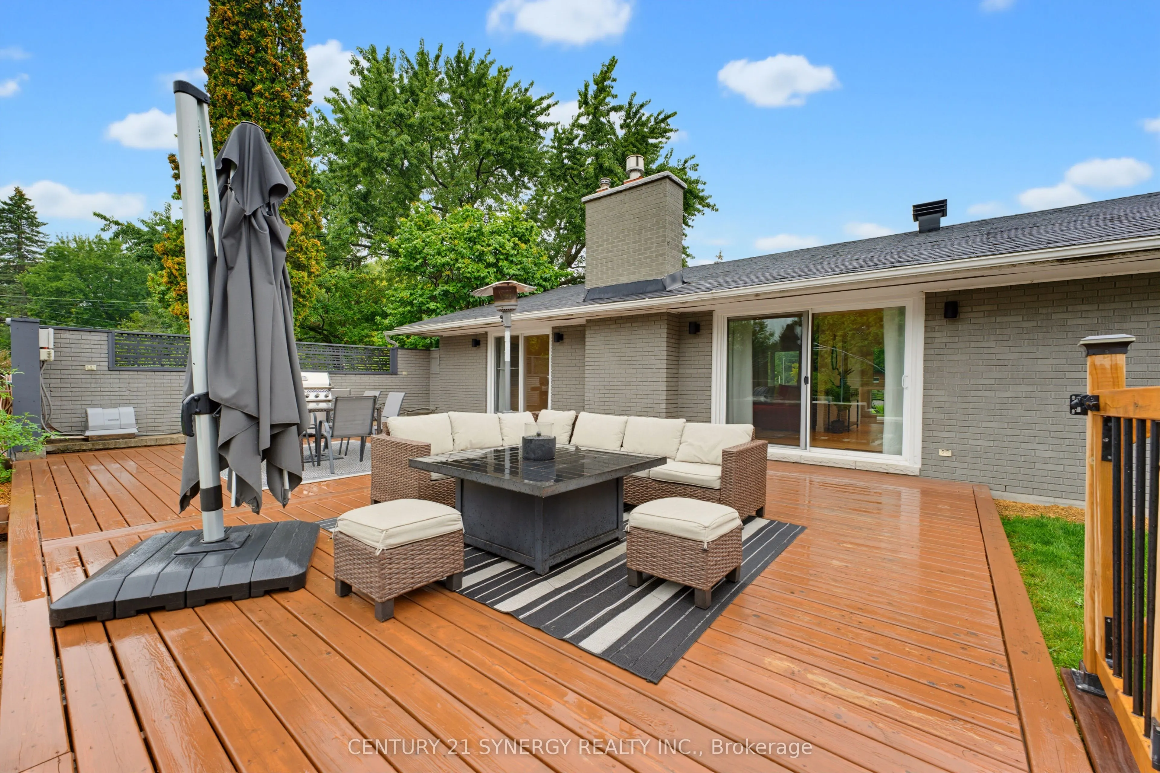 10 Honey Gables Drive