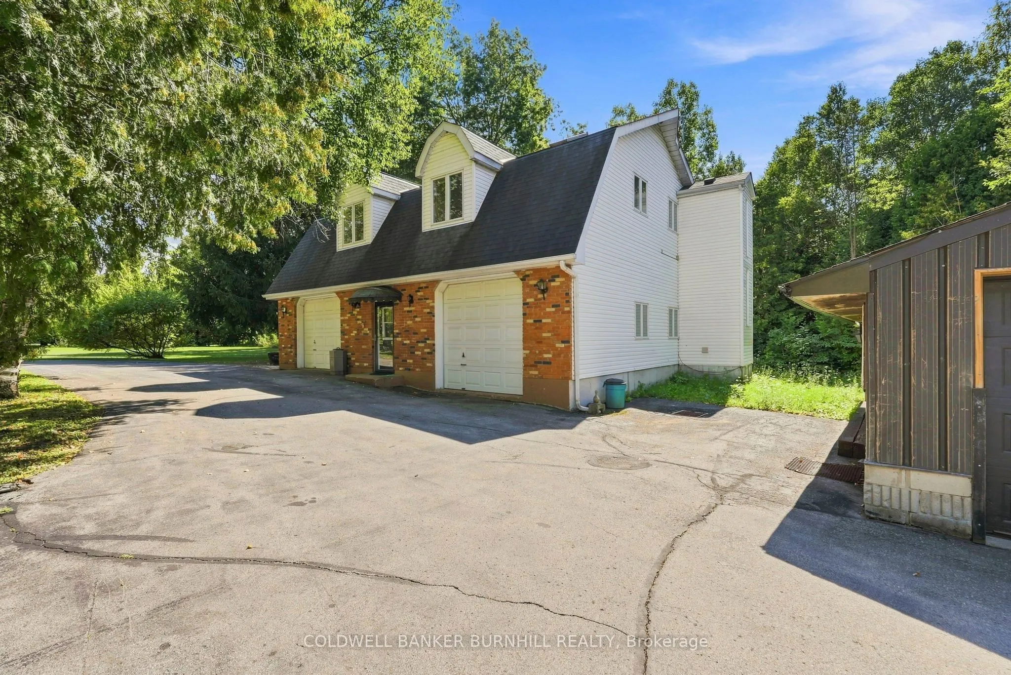 547 Concession 11 E