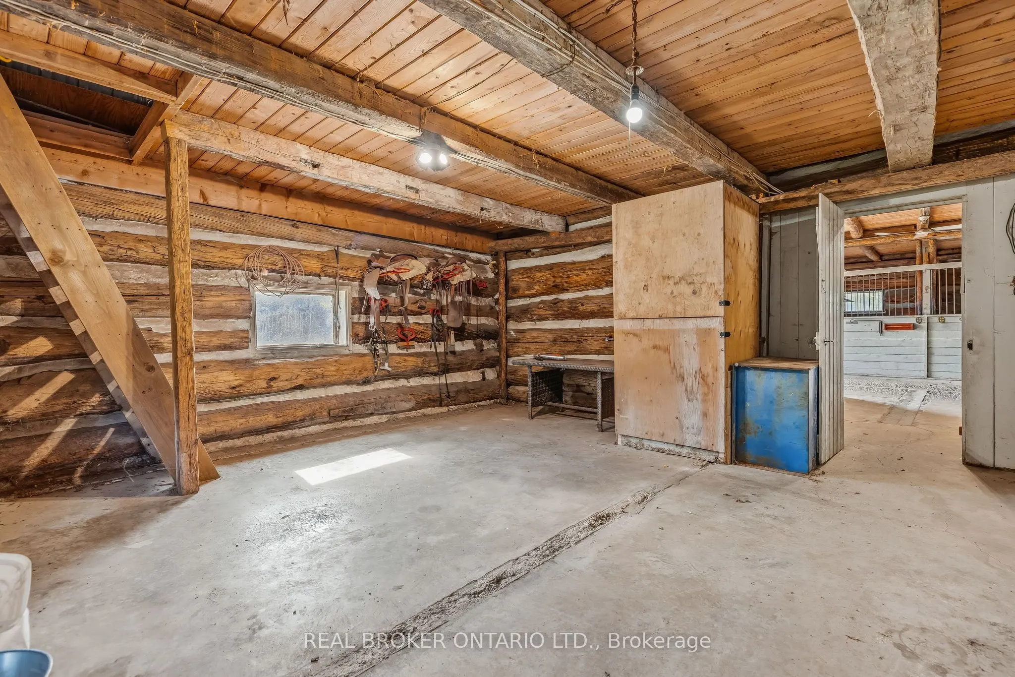 806 Richardson Road