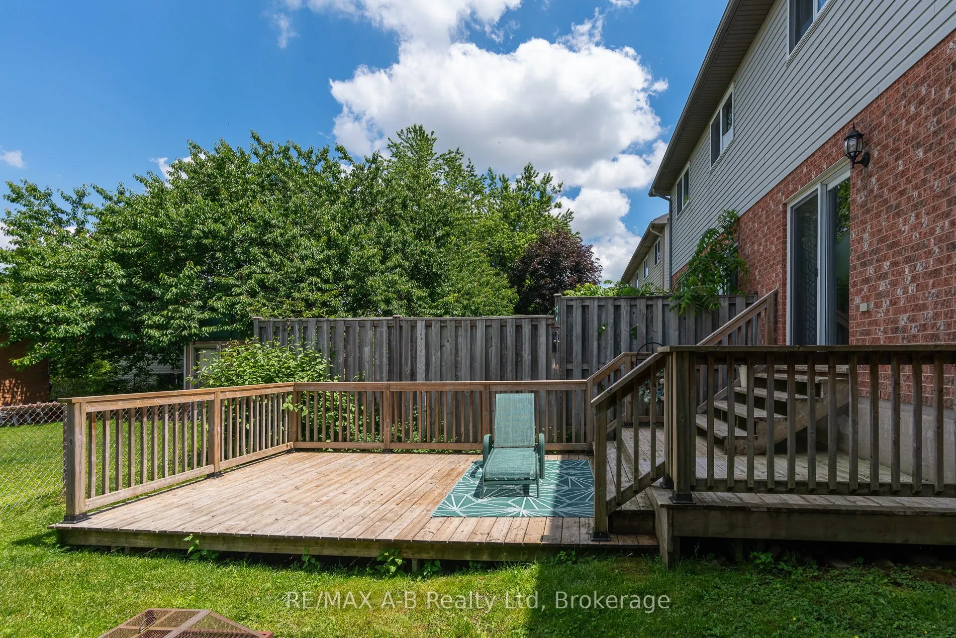 108 Walsh Crescent