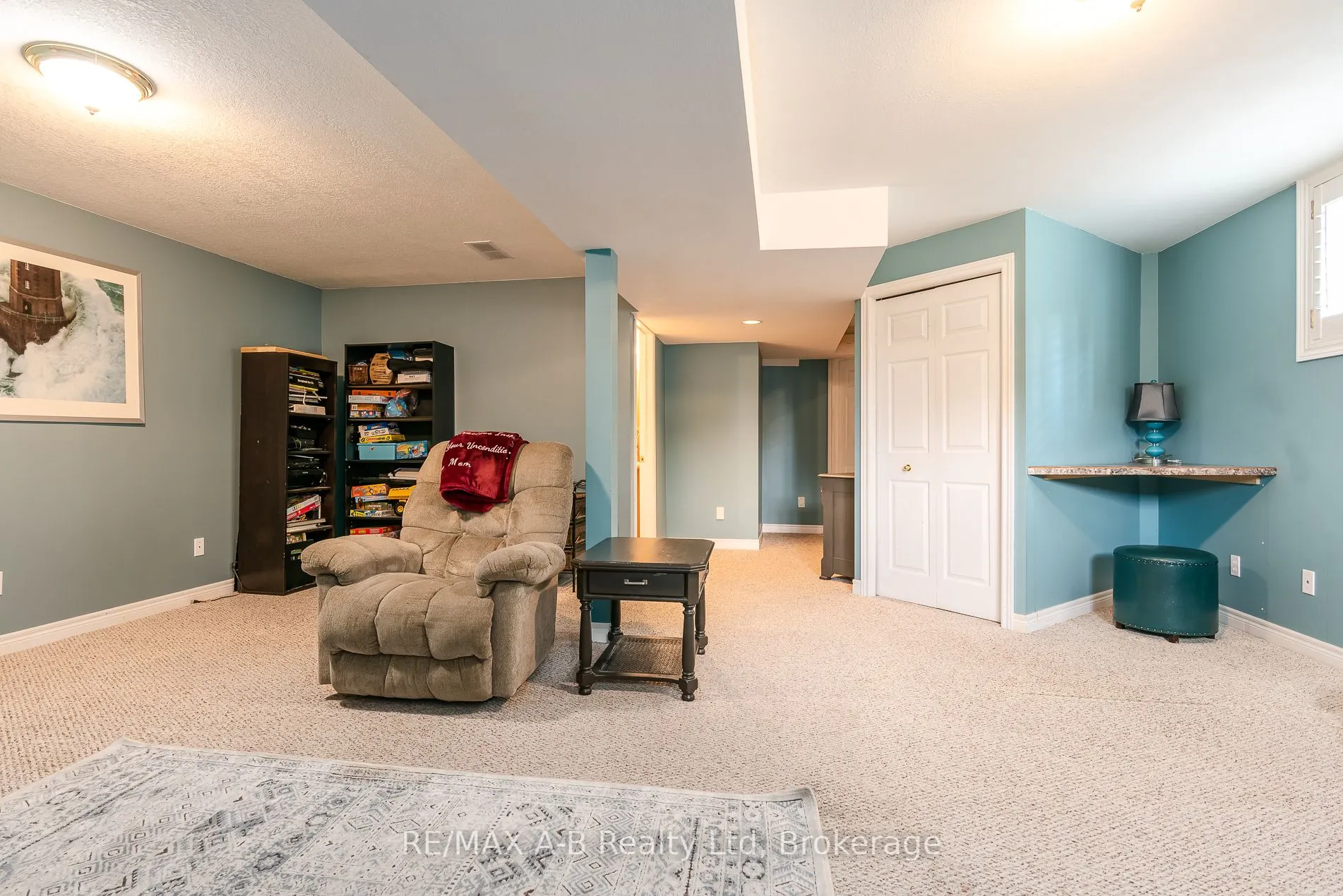 108 Walsh Crescent