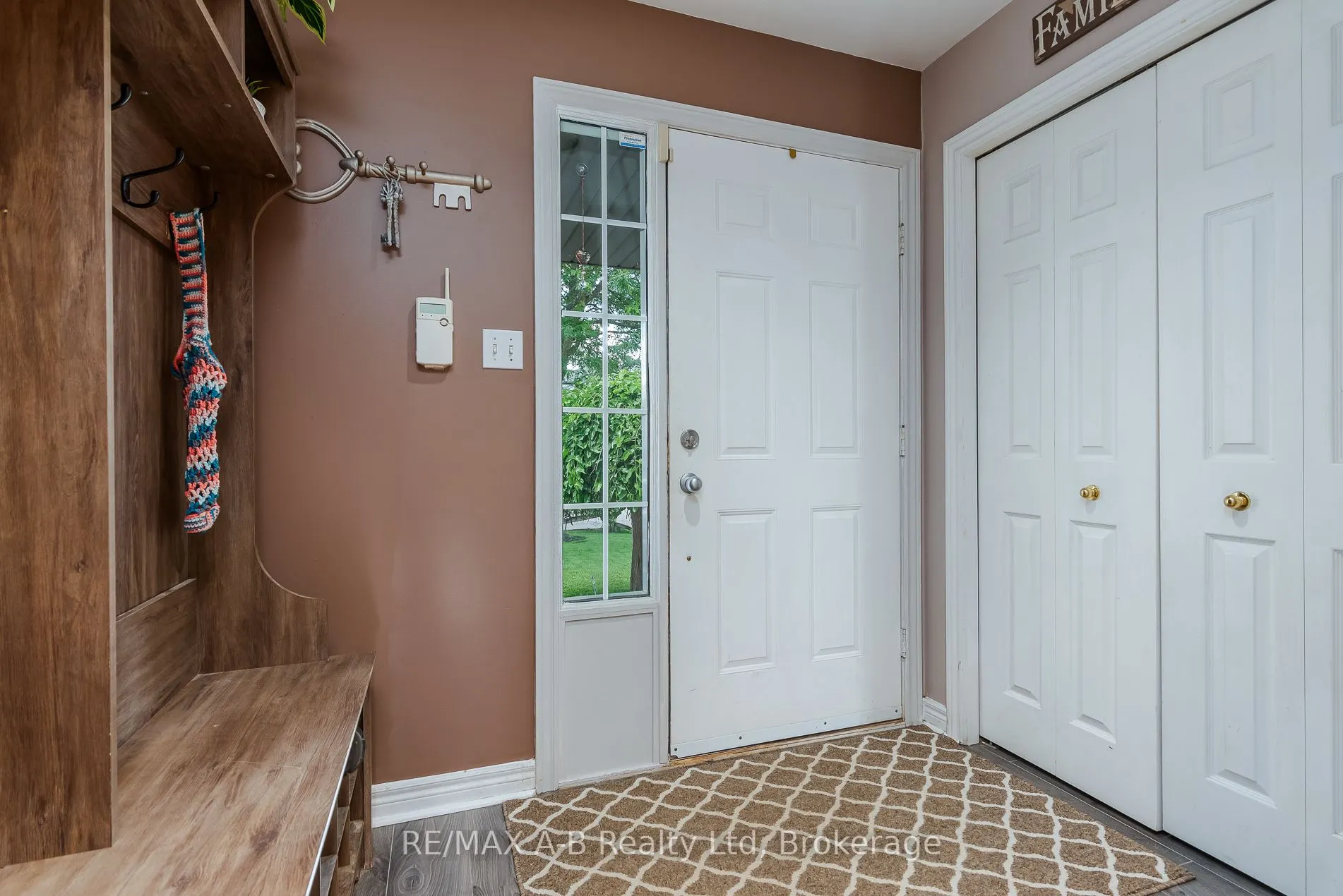 108 Walsh Crescent