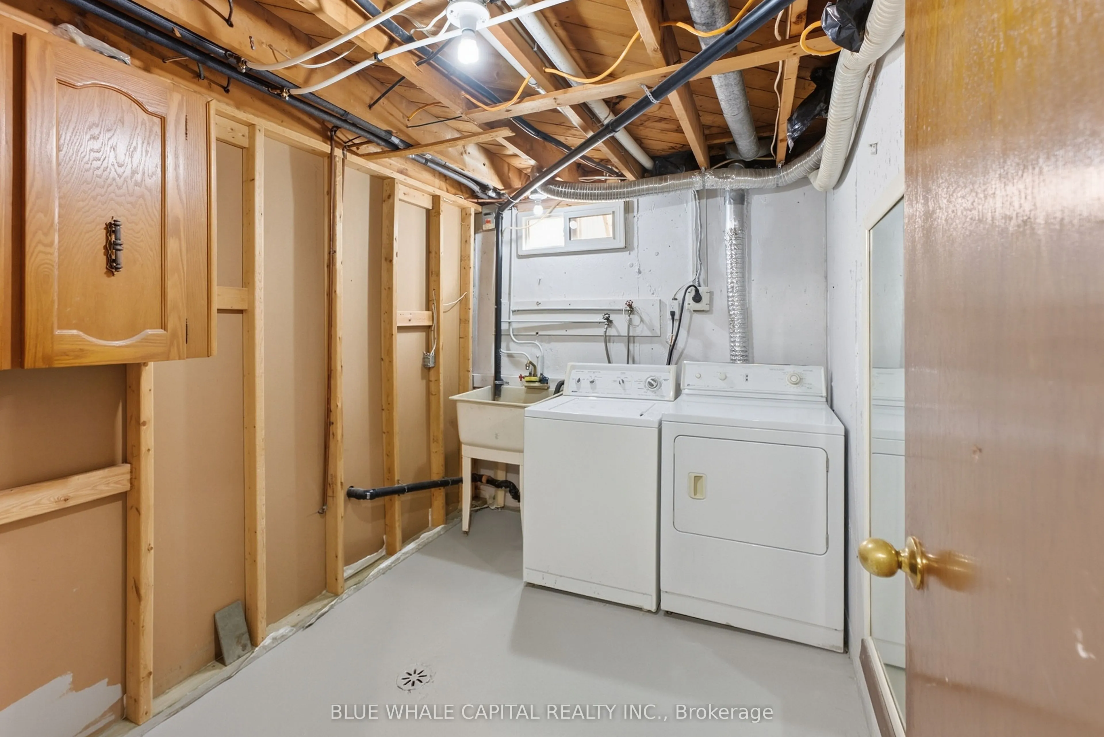 4411 MEADOWVALE Drive