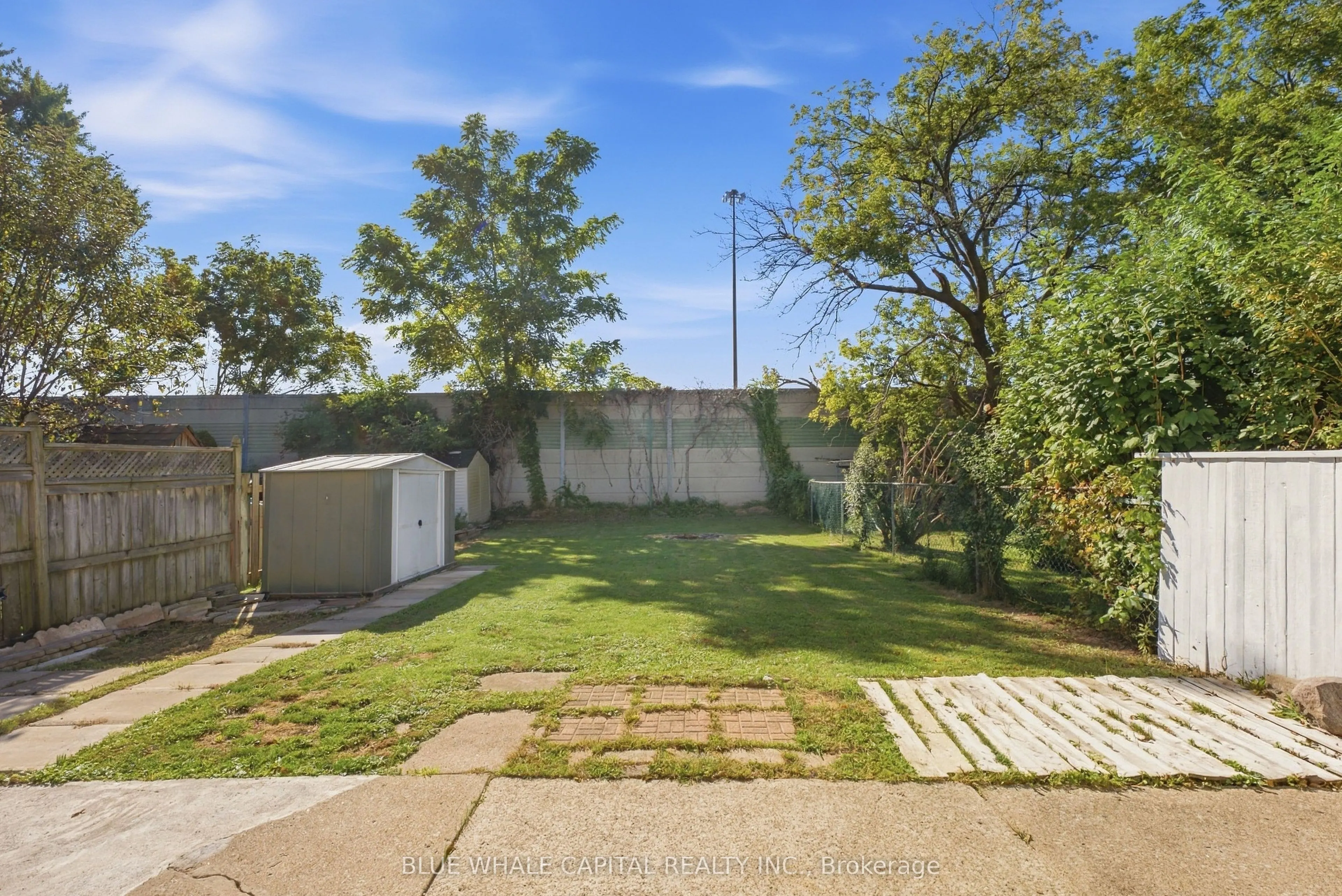 4411 MEADOWVALE Drive