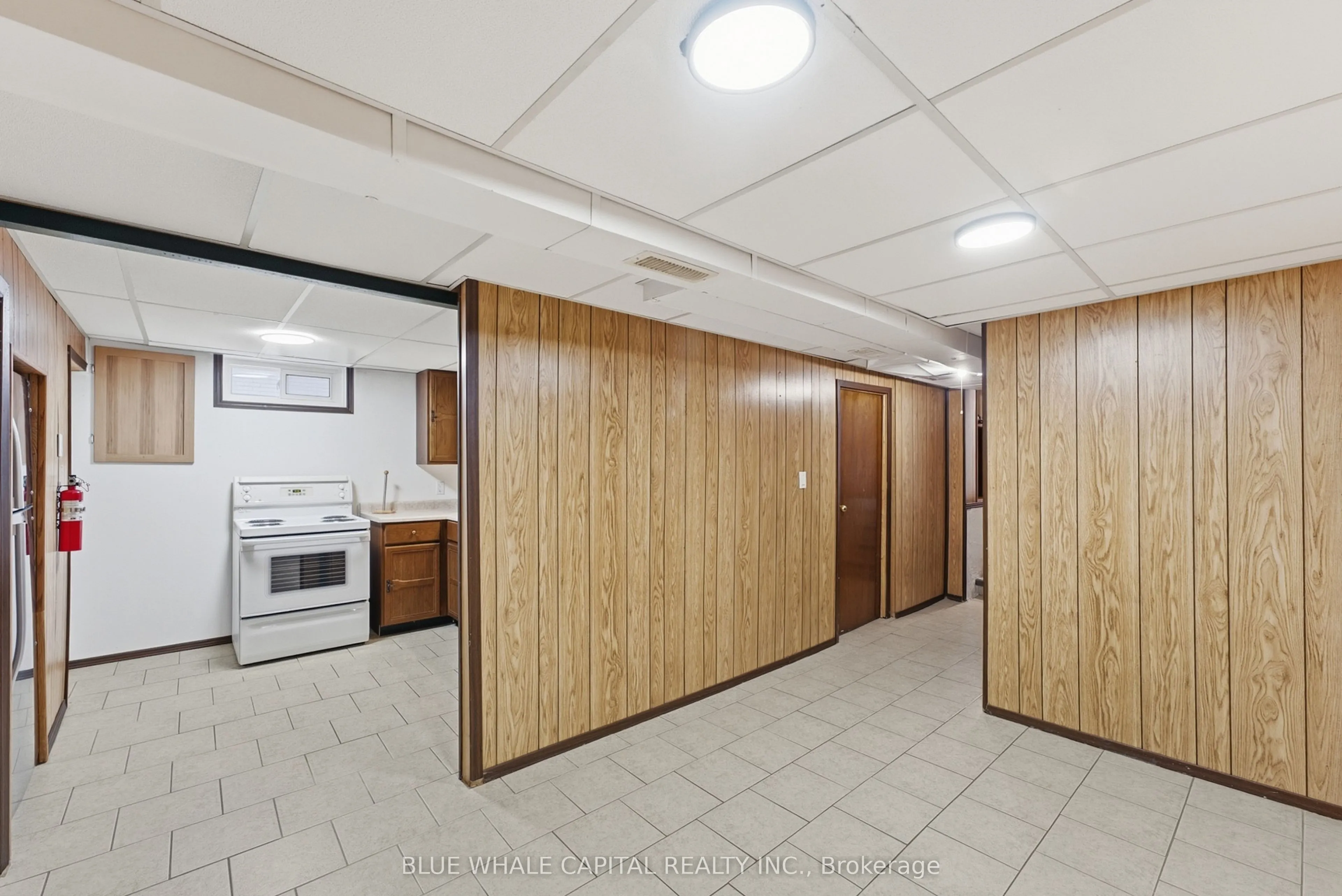 4411 MEADOWVALE Drive