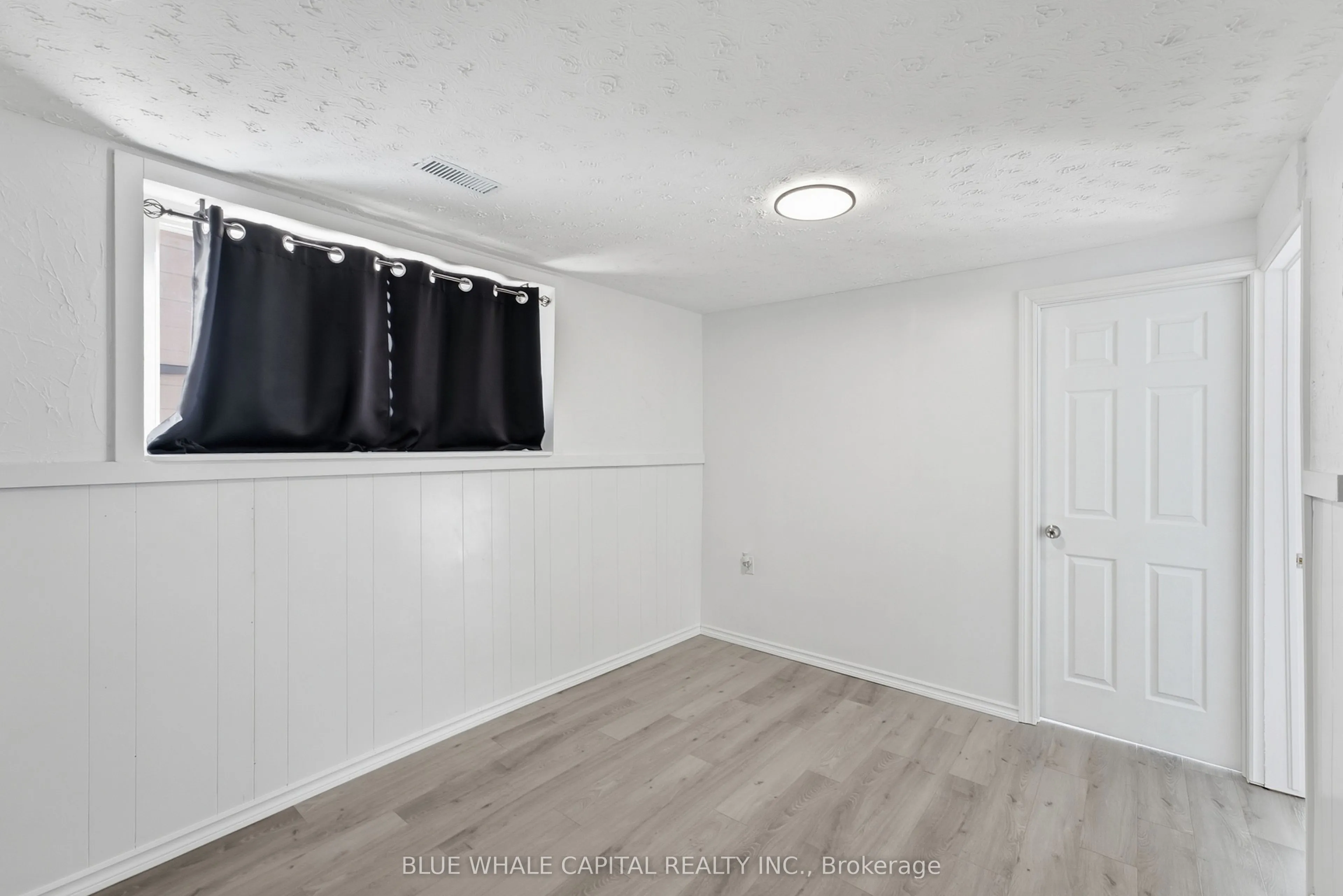4411 MEADOWVALE Drive