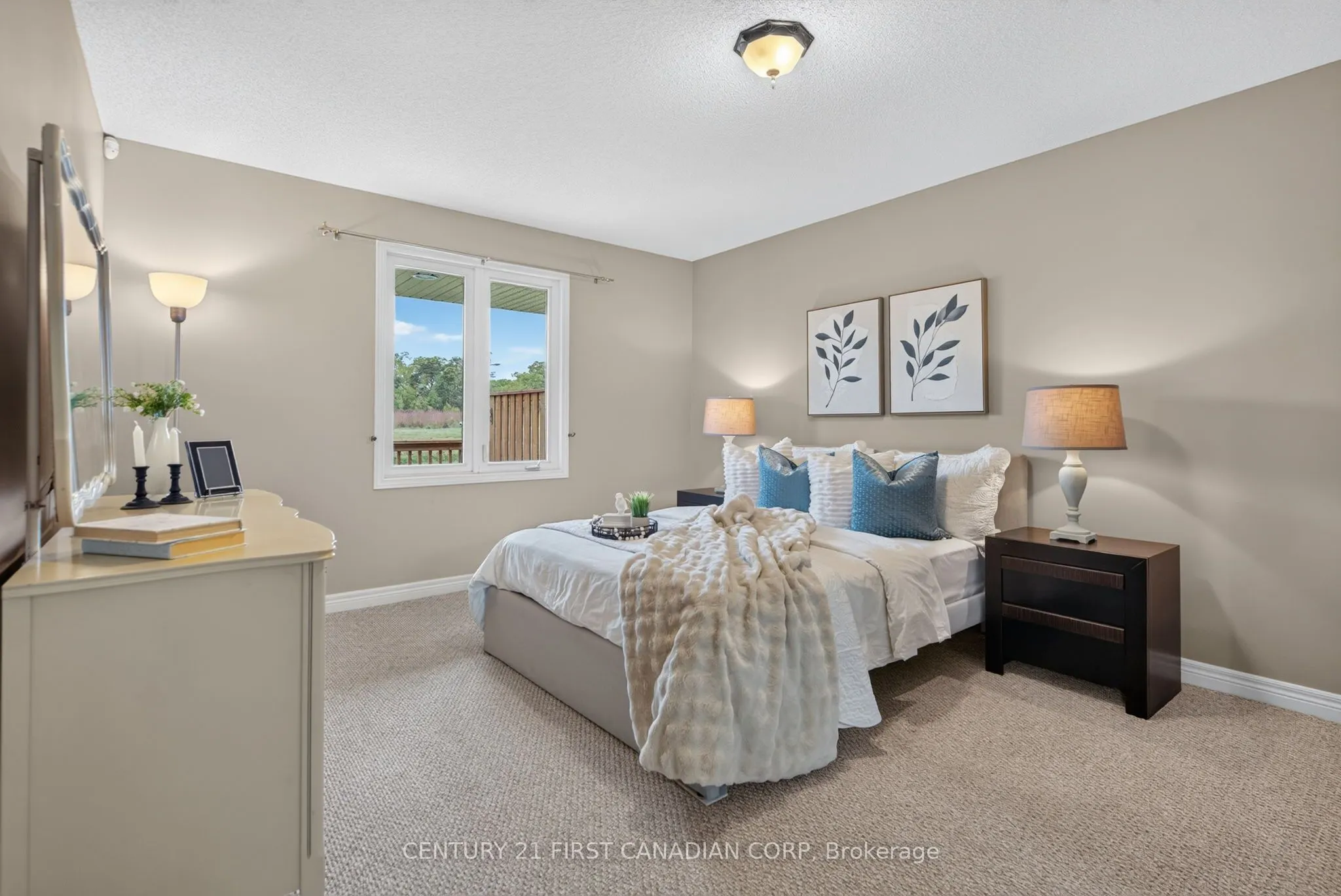 87 Donker Drive #22