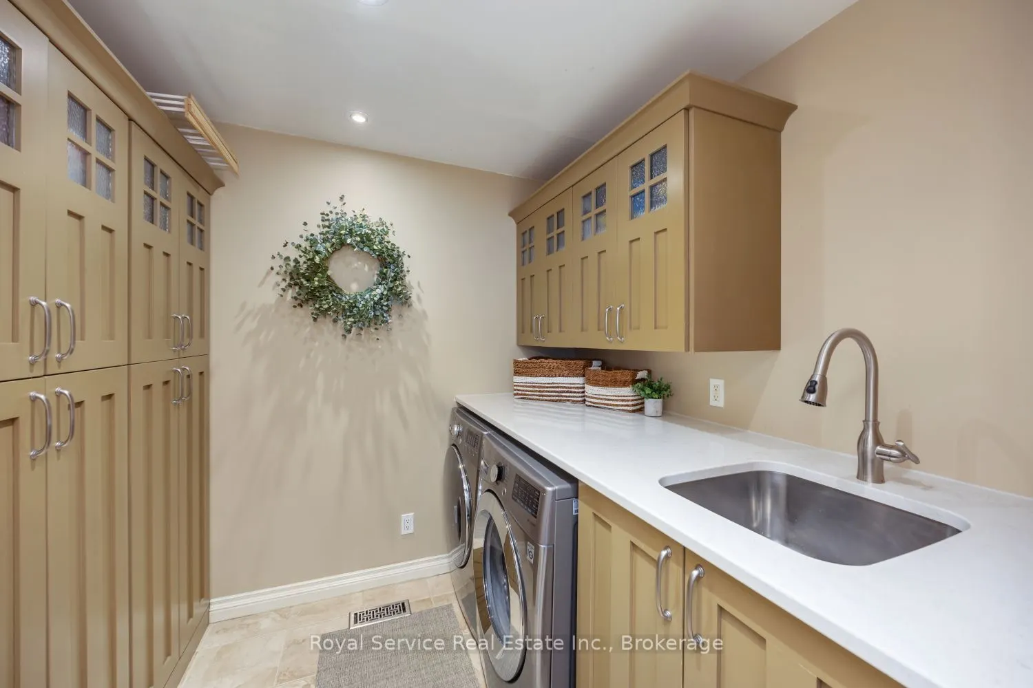 1327 Stewart Line