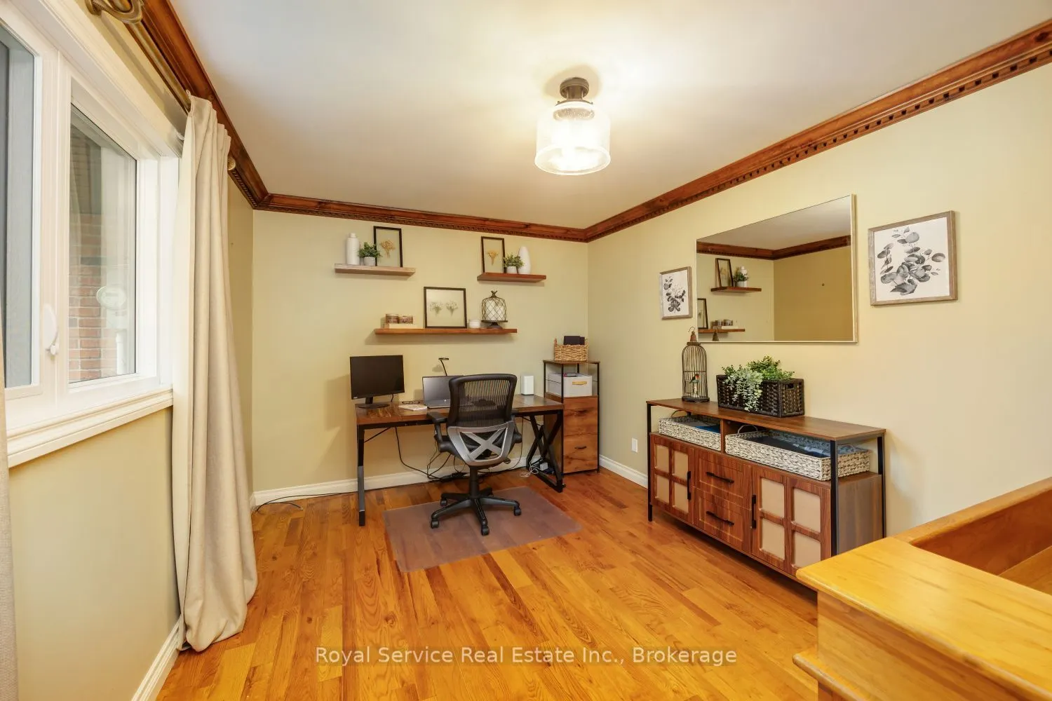 1327 Stewart Line