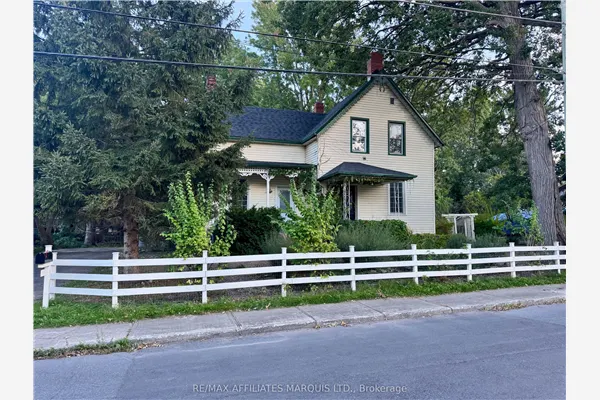 326 Third Street E