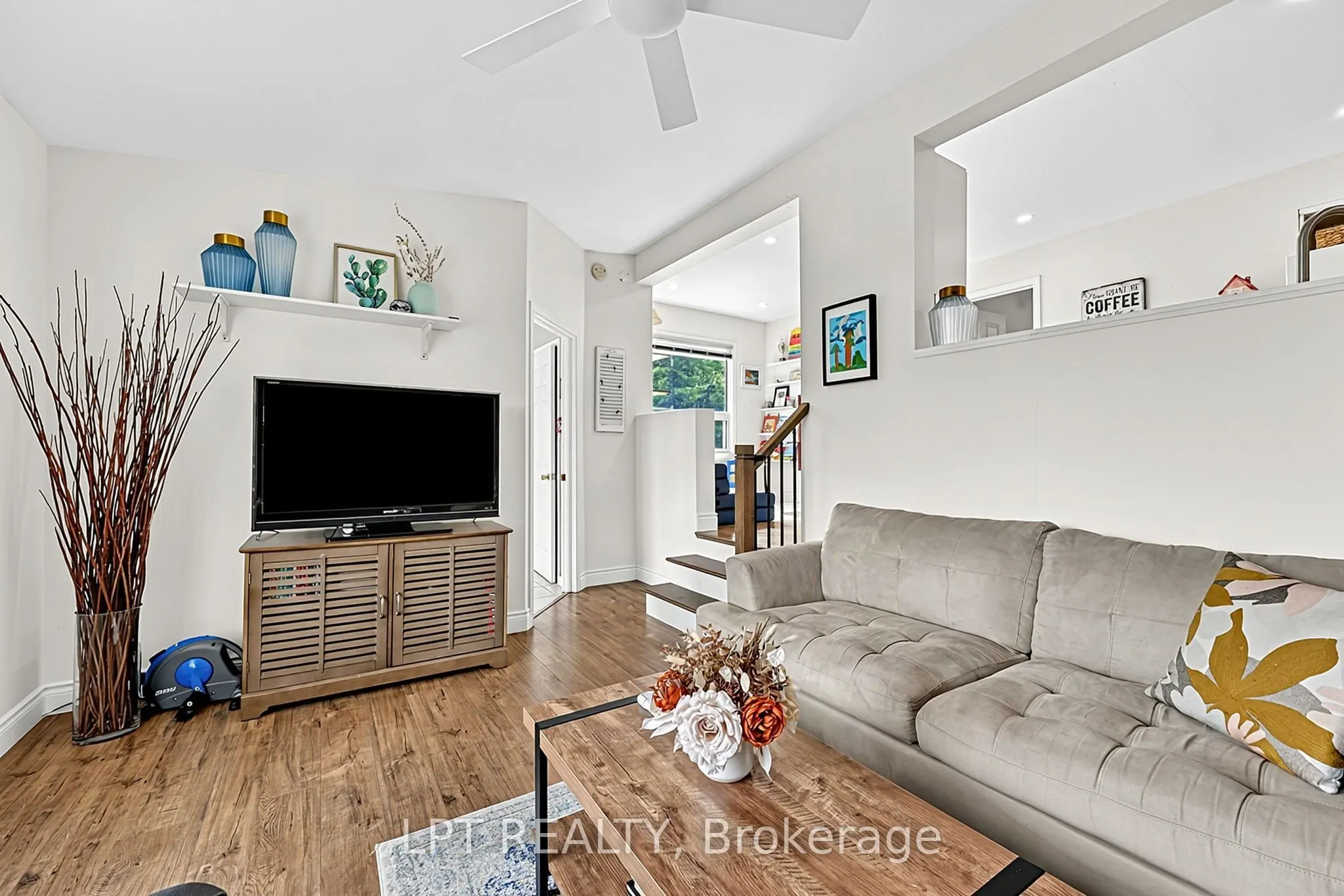 5 Pinetree Road