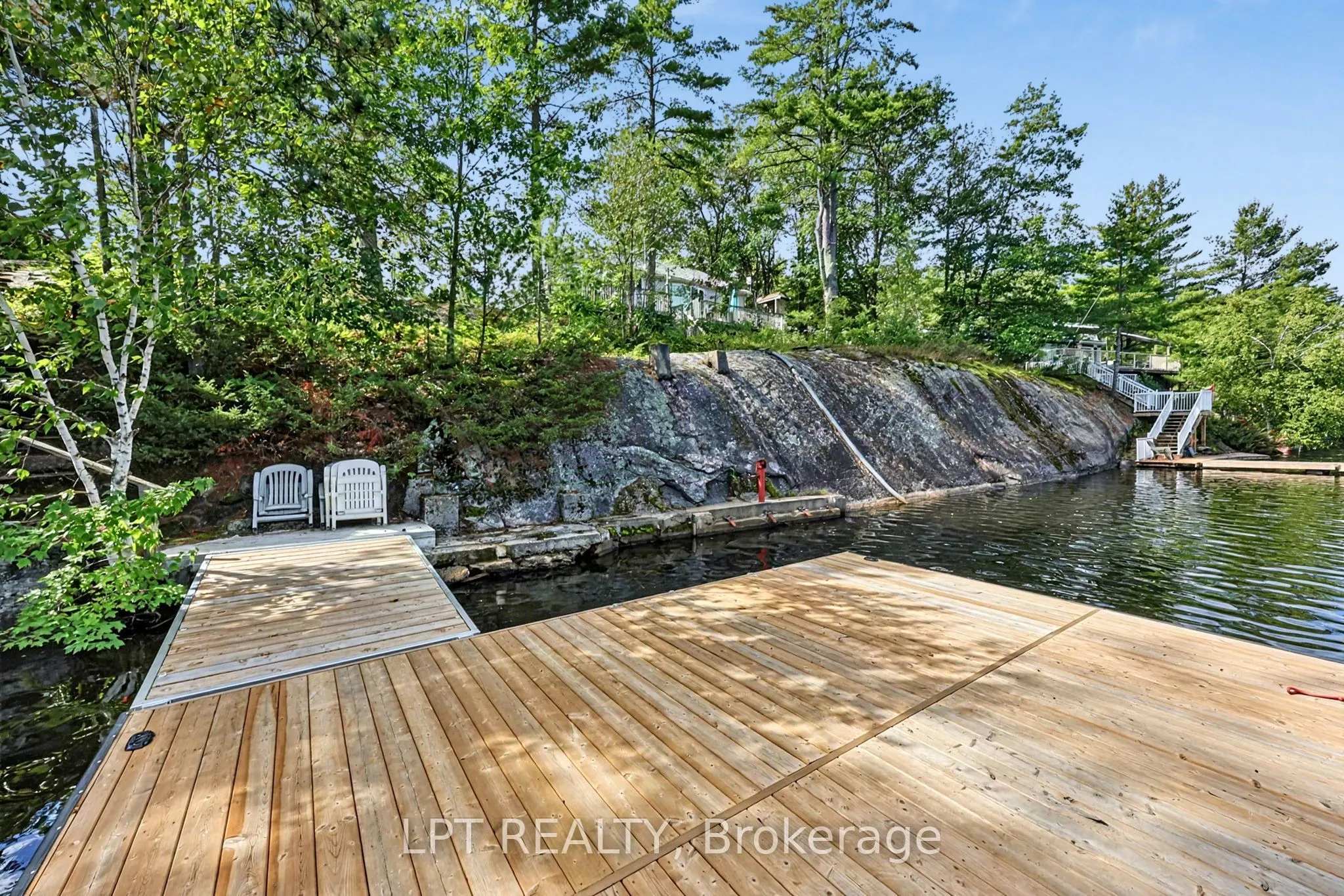 5 Pinetree Road