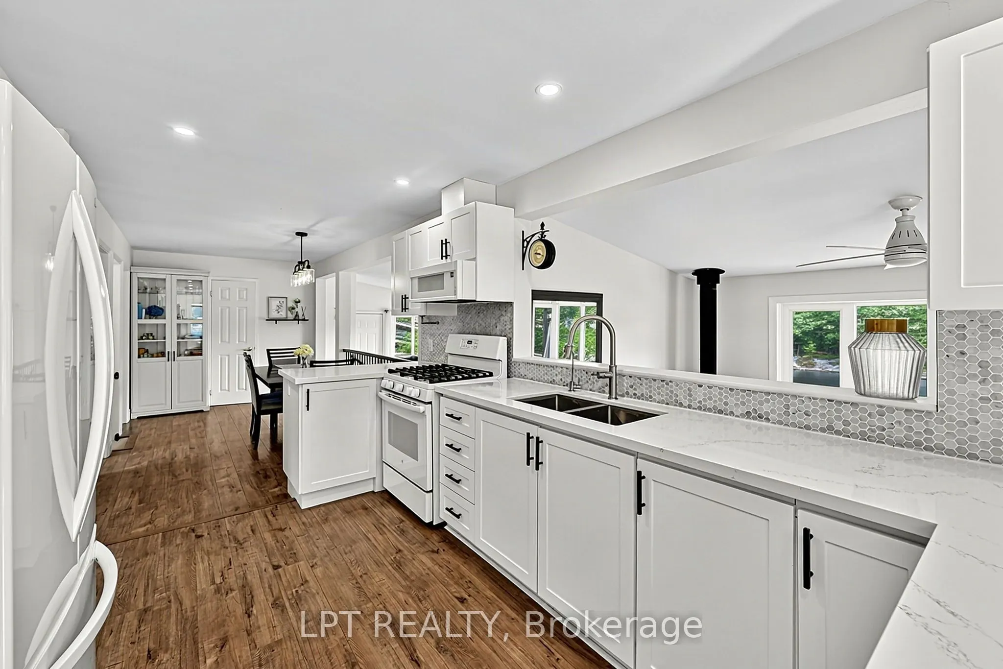 5 Pinetree Road