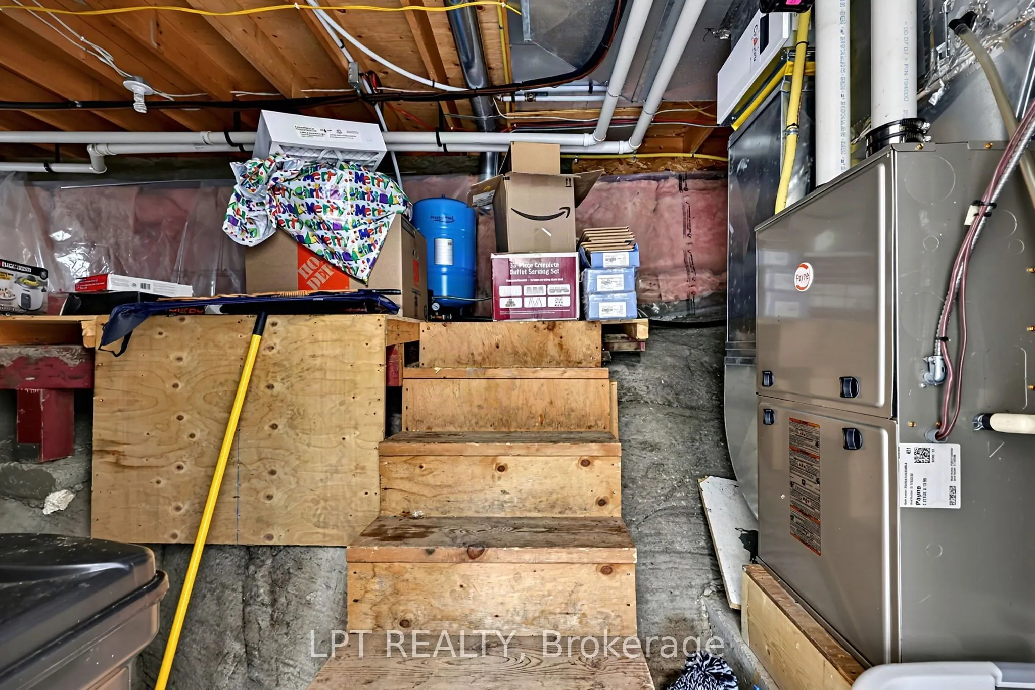 5 Pinetree Road