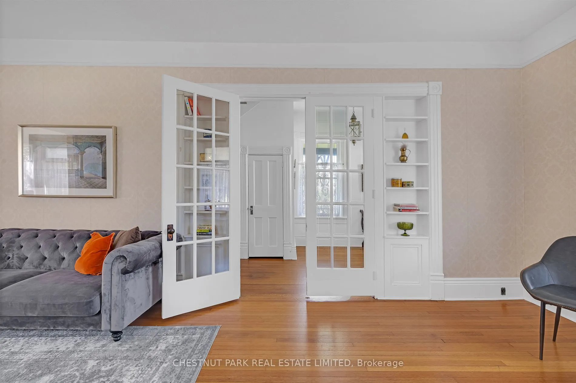 13435 Loyalist Parkway