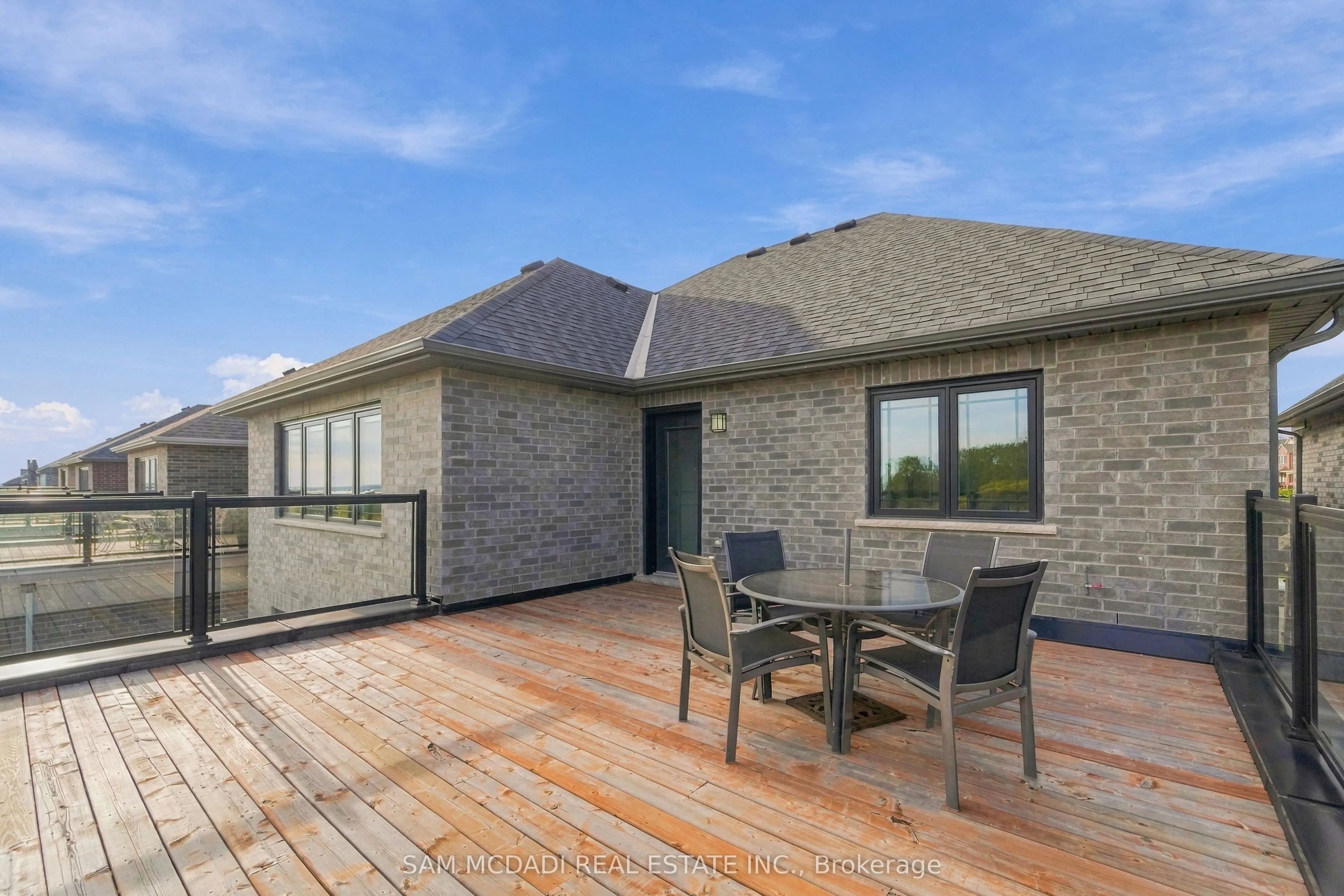189 Strachan Street