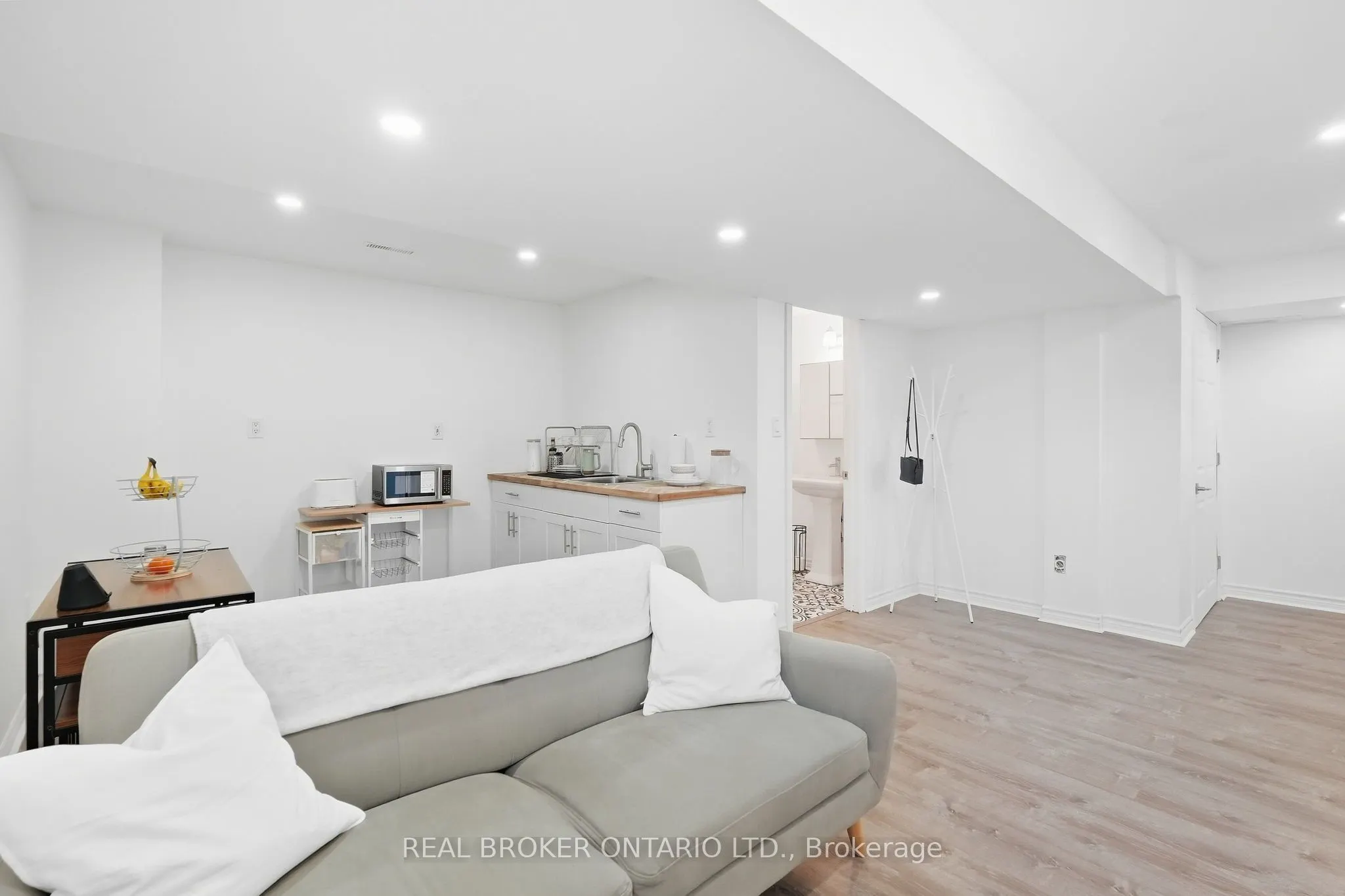 1 Burley Lane