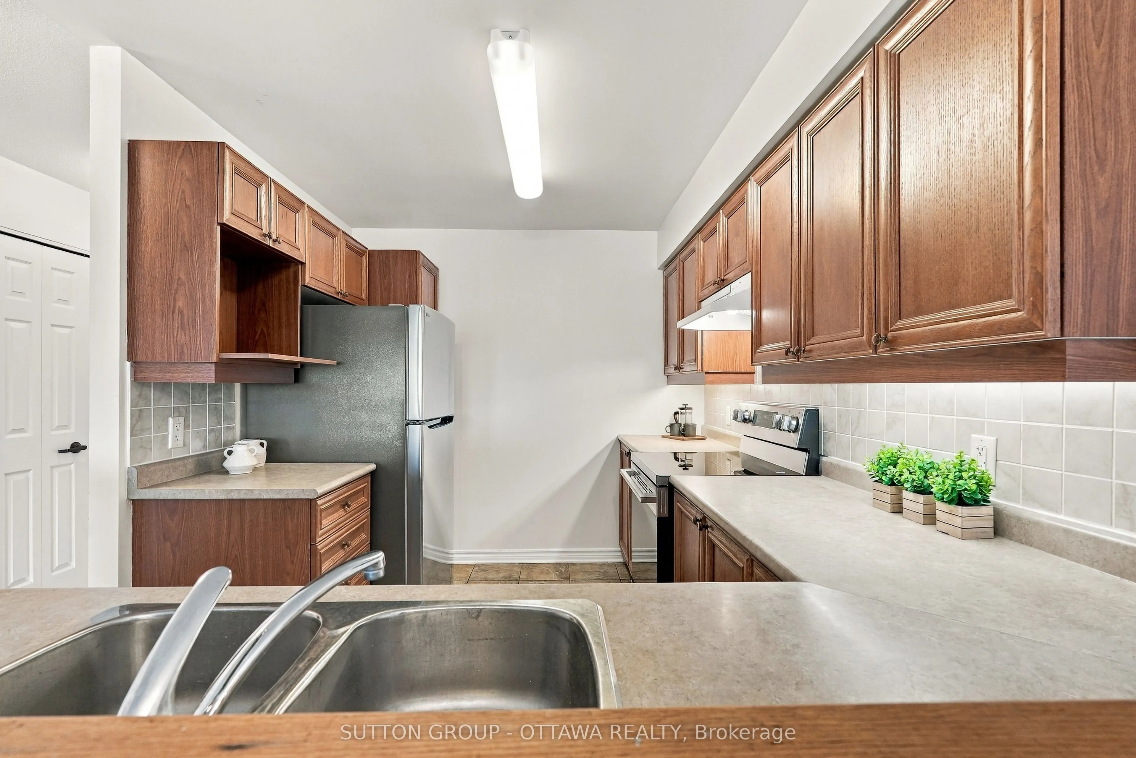 120 Grant Carman Drive #802