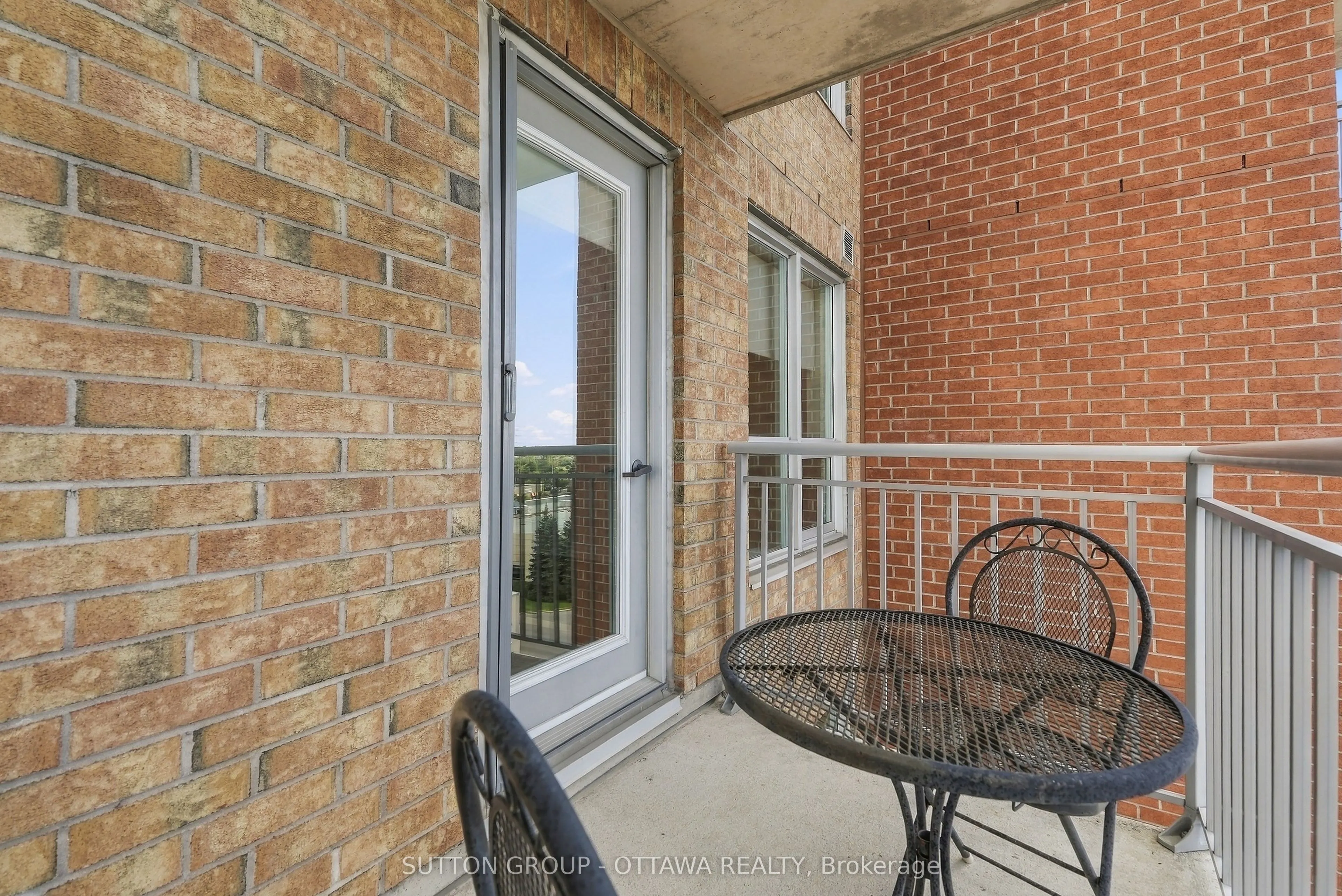 120 Grant Carman Drive #802