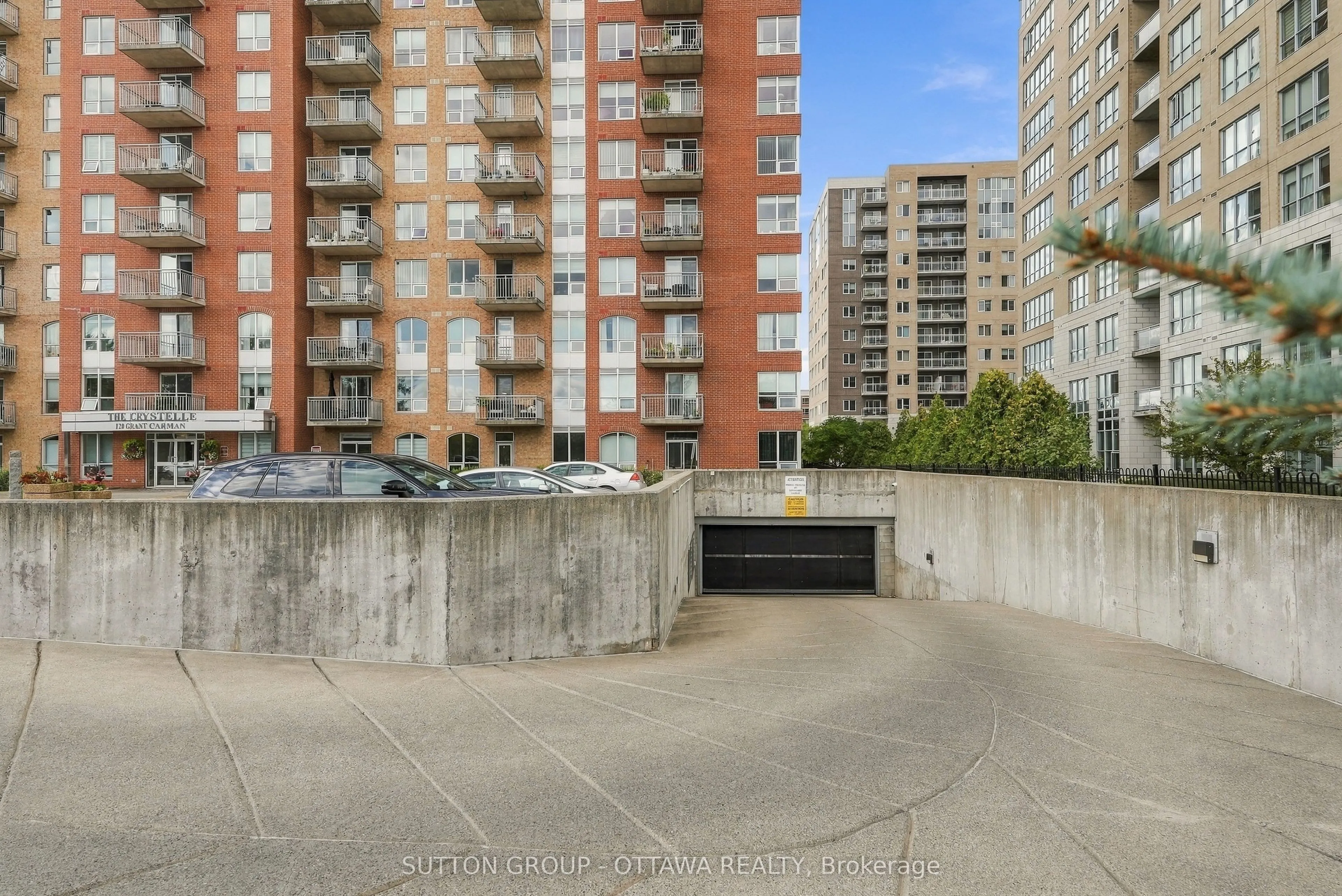 120 Grant Carman Drive #802
