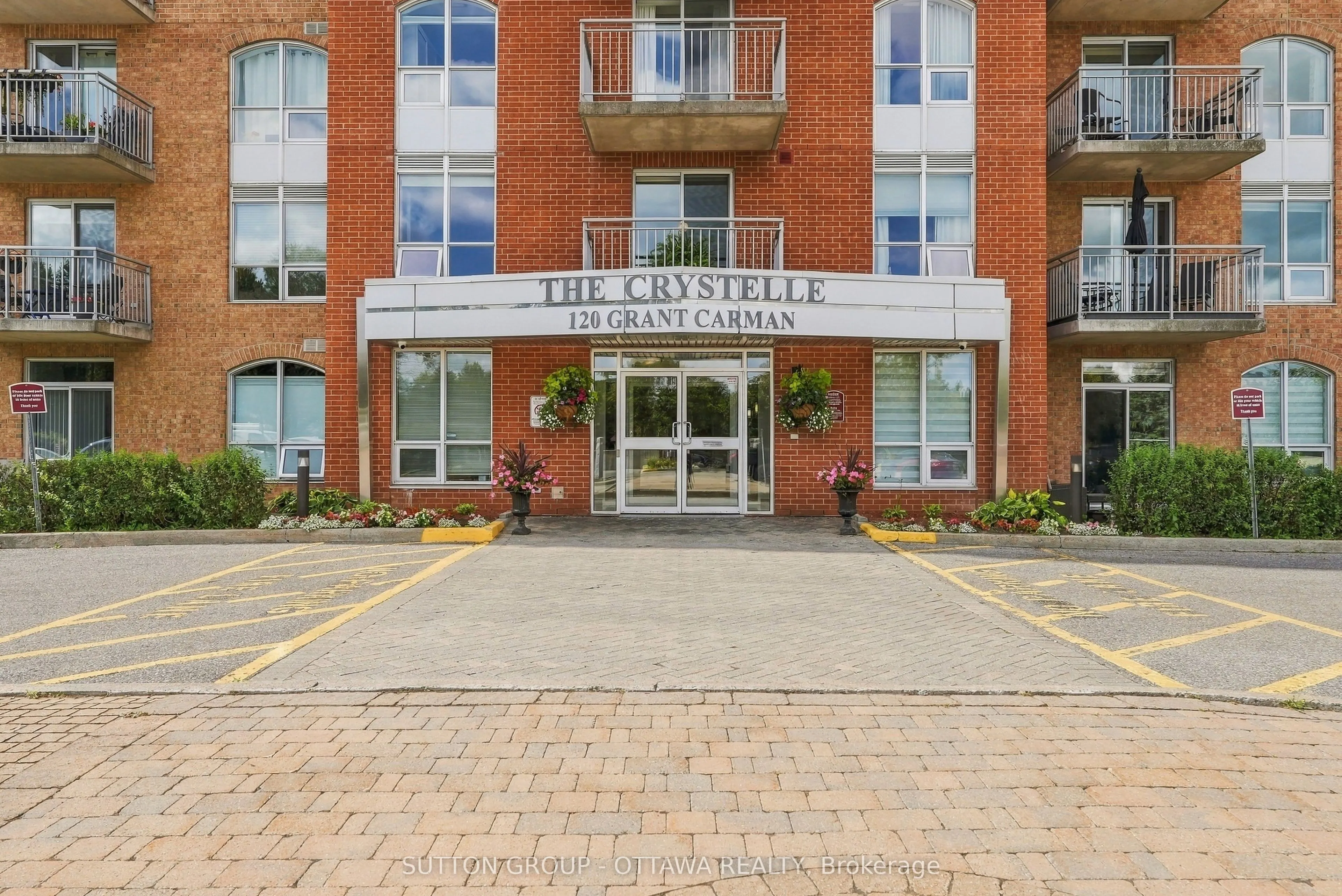 120 Grant Carman Drive #802