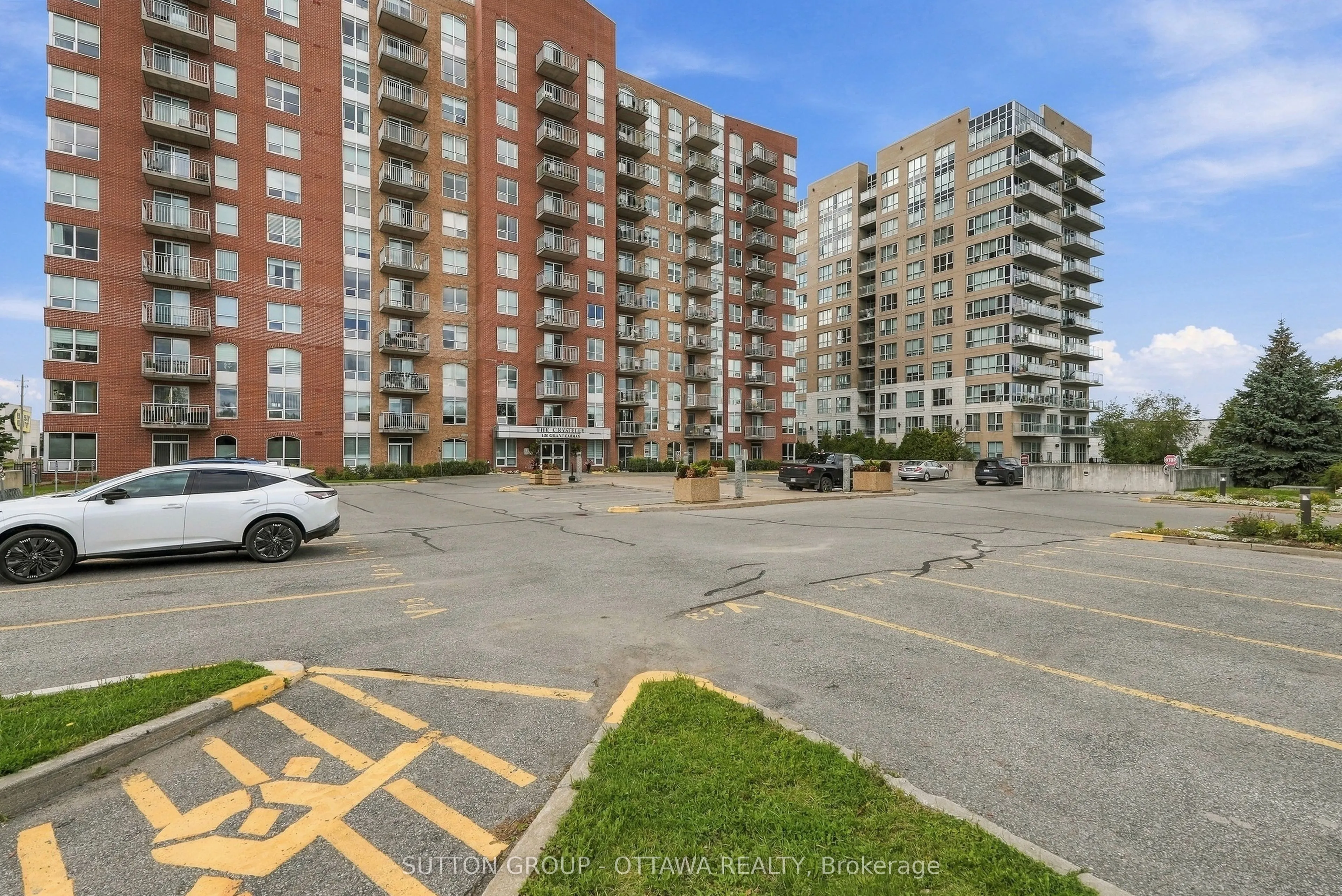 120 Grant Carman Drive #802