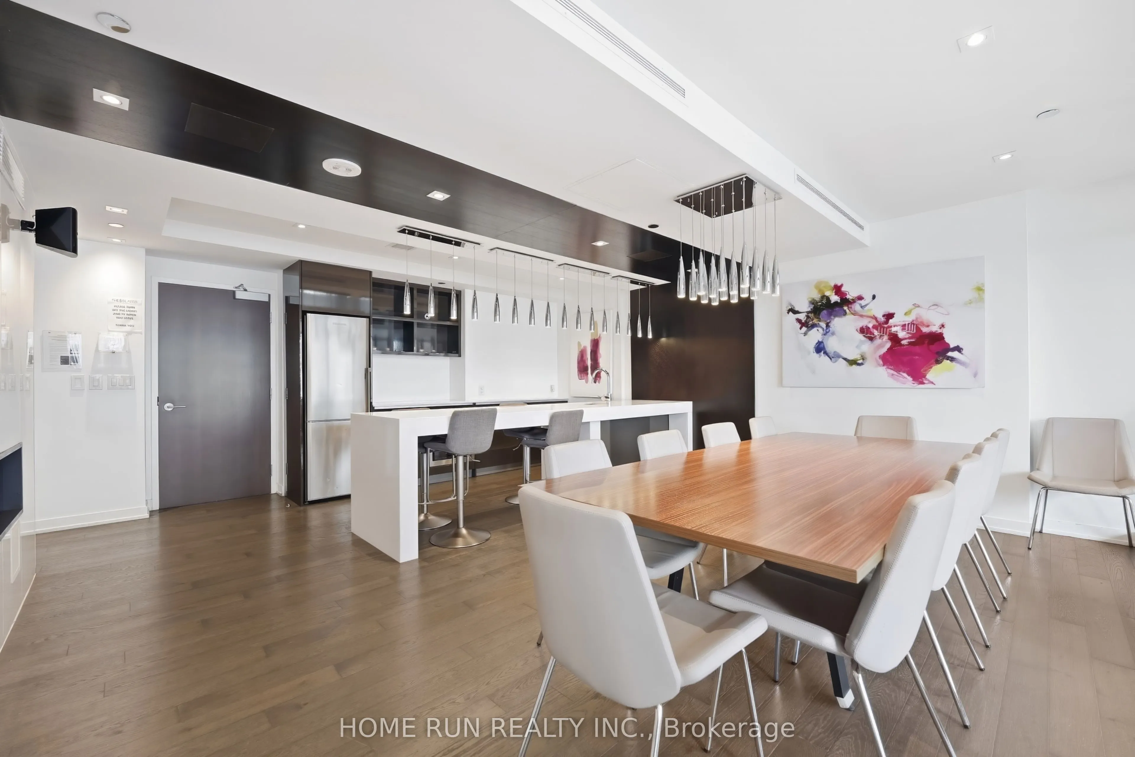 199 Slater Street #1205