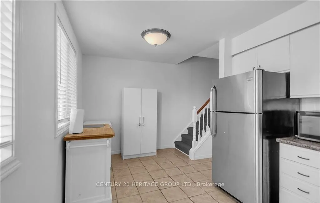 52 Harris Avenue #D