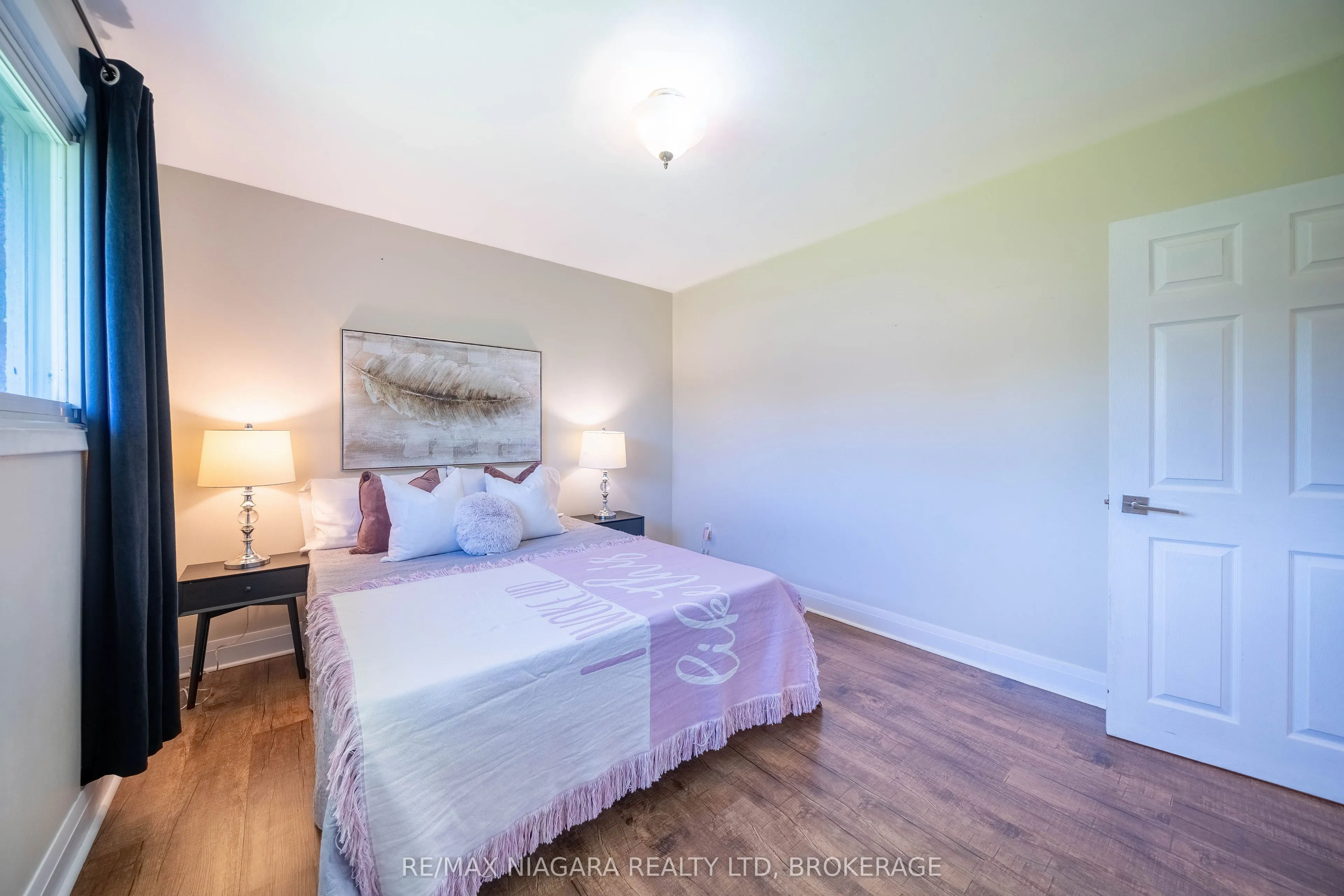 15 Springbank Drive