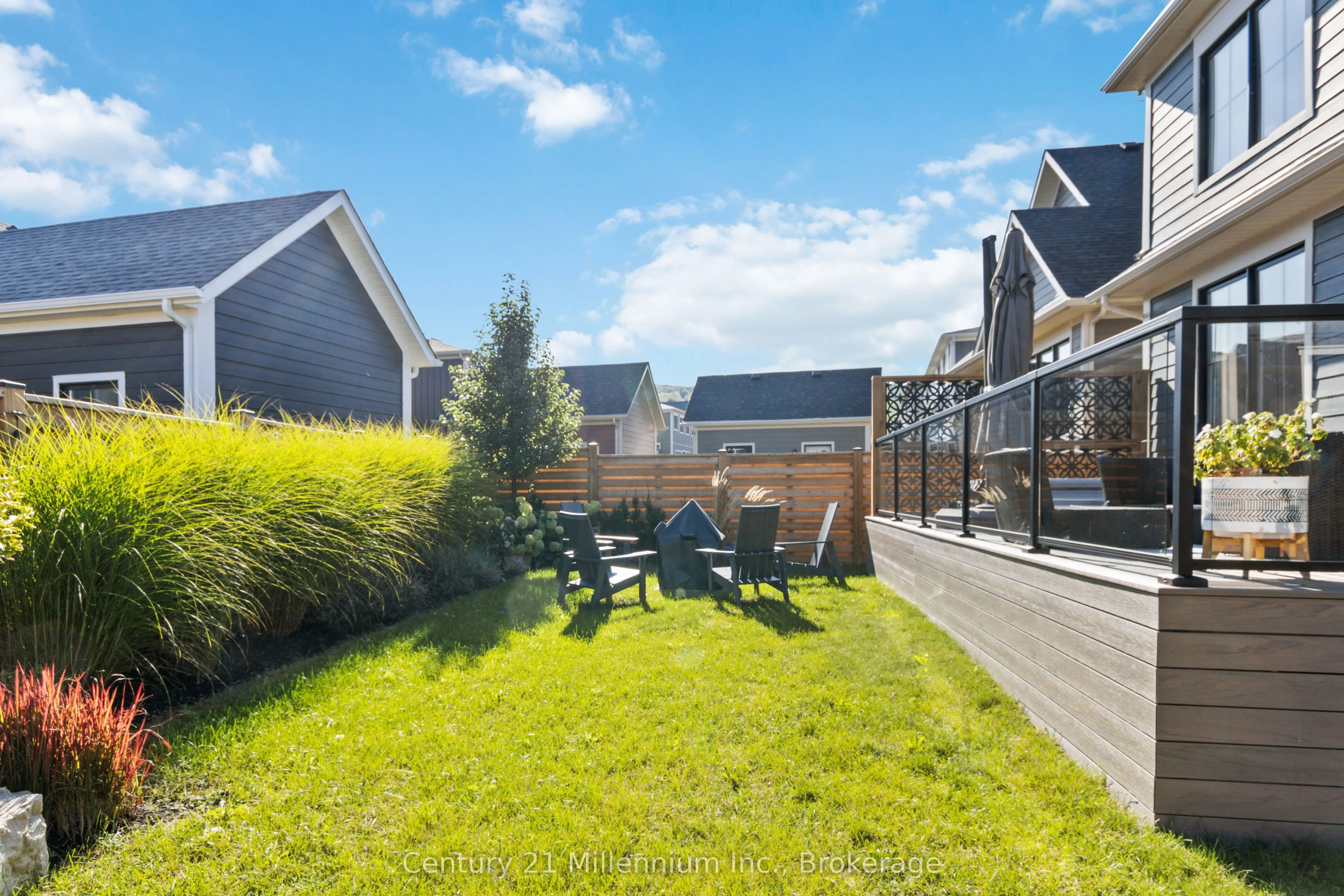 341 Yellow Birch Crescent