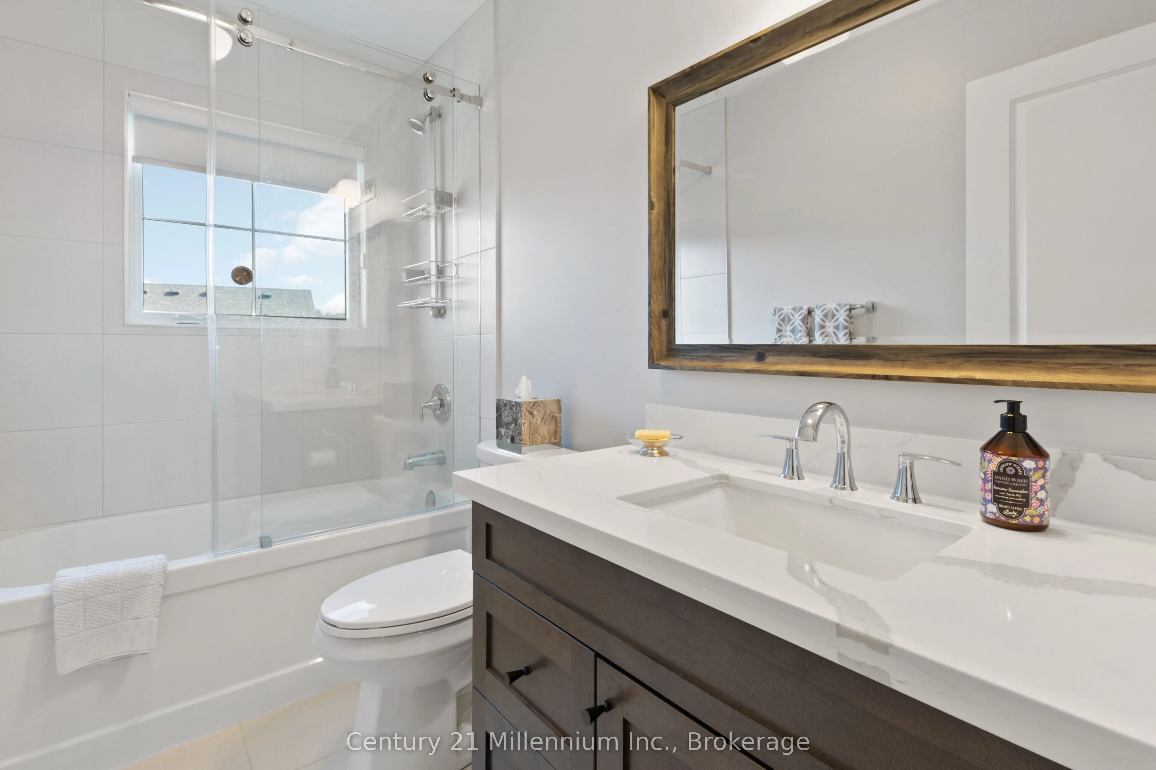 341 Yellow Birch Crescent