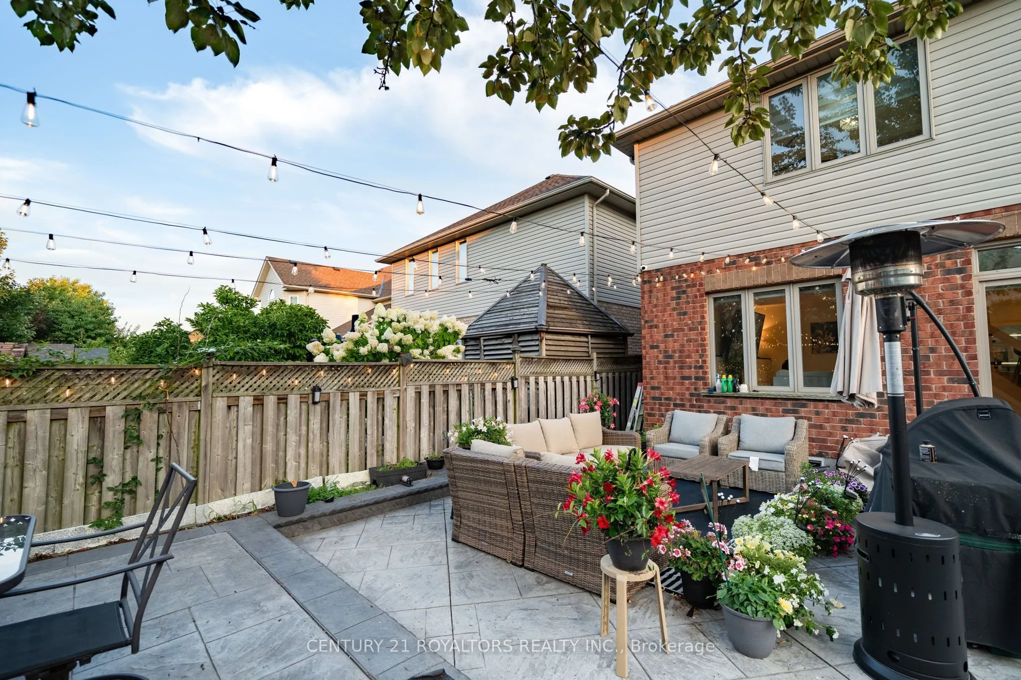 444 Thomas Slee Drive
