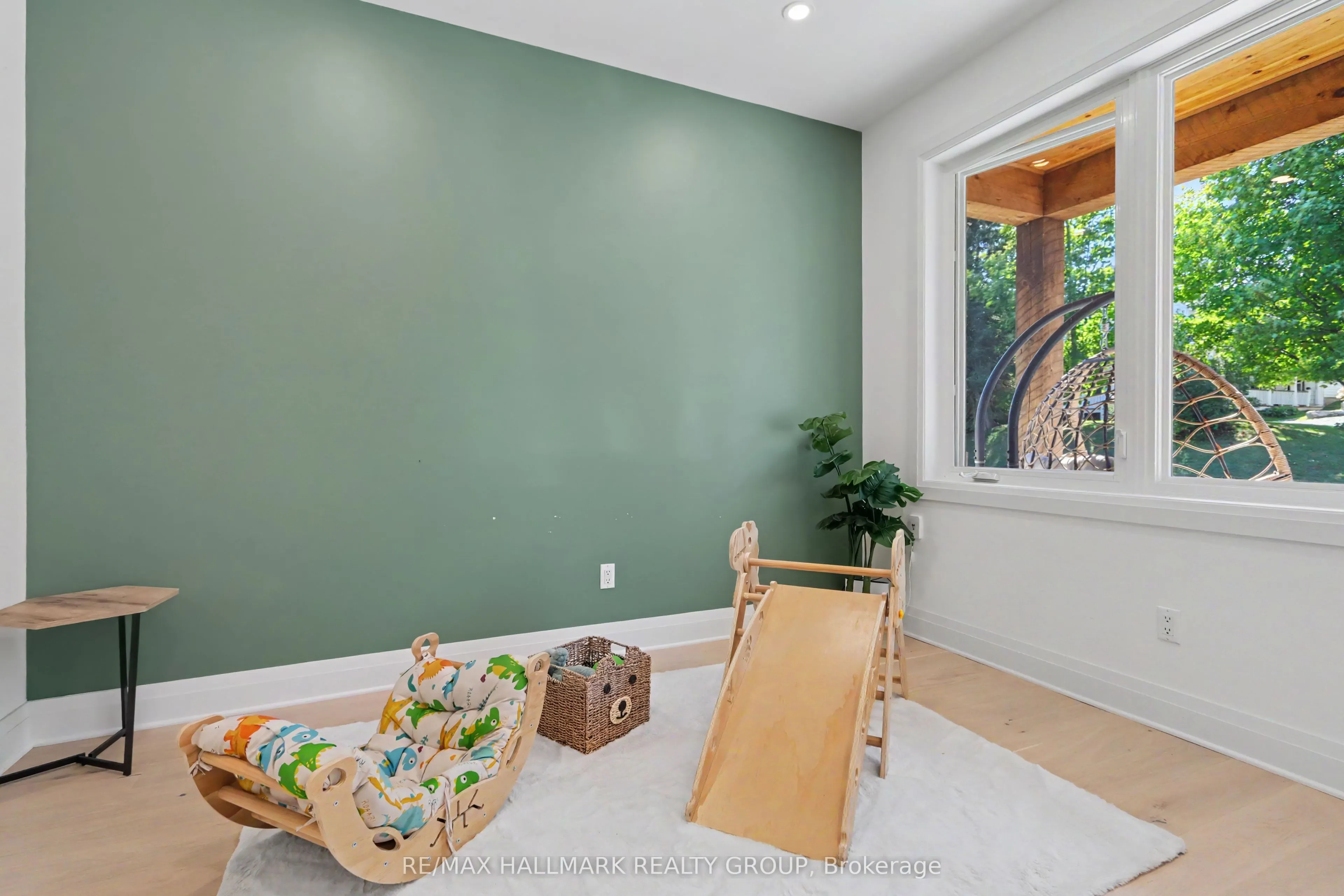 118 Hillier Street
