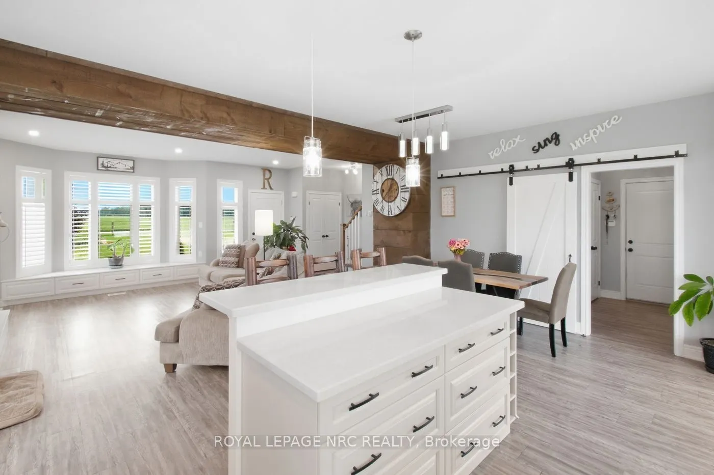 3711 WHITE Road