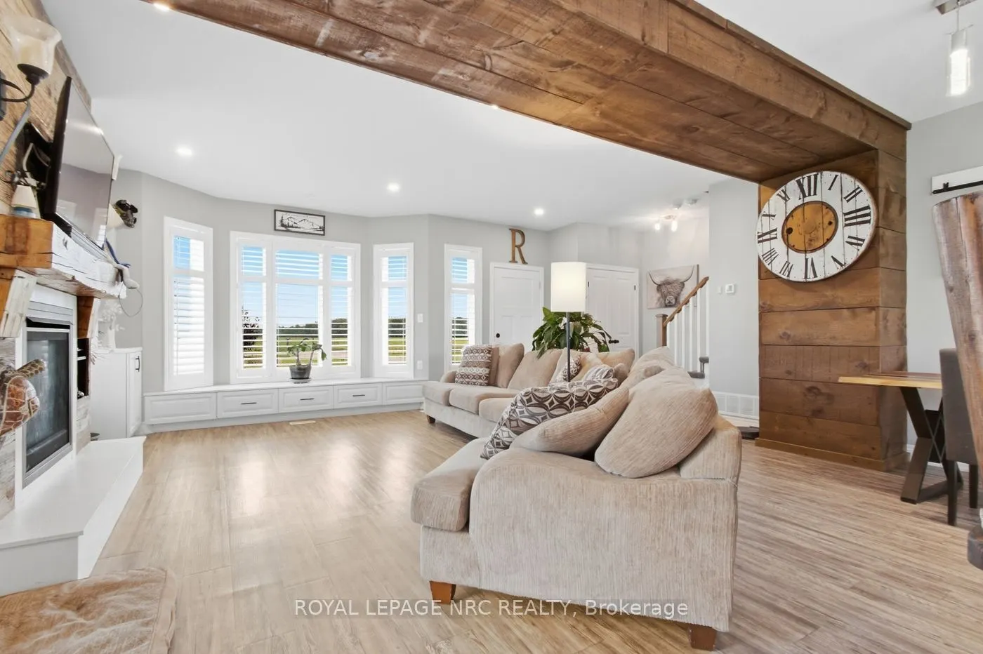 3711 WHITE Road