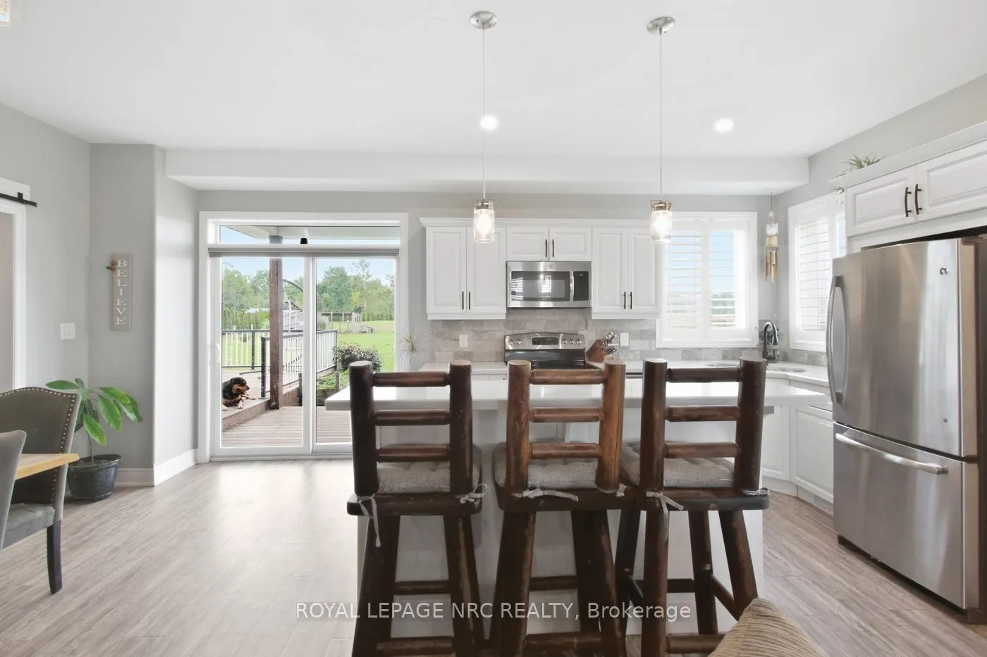 3711 WHITE Road
