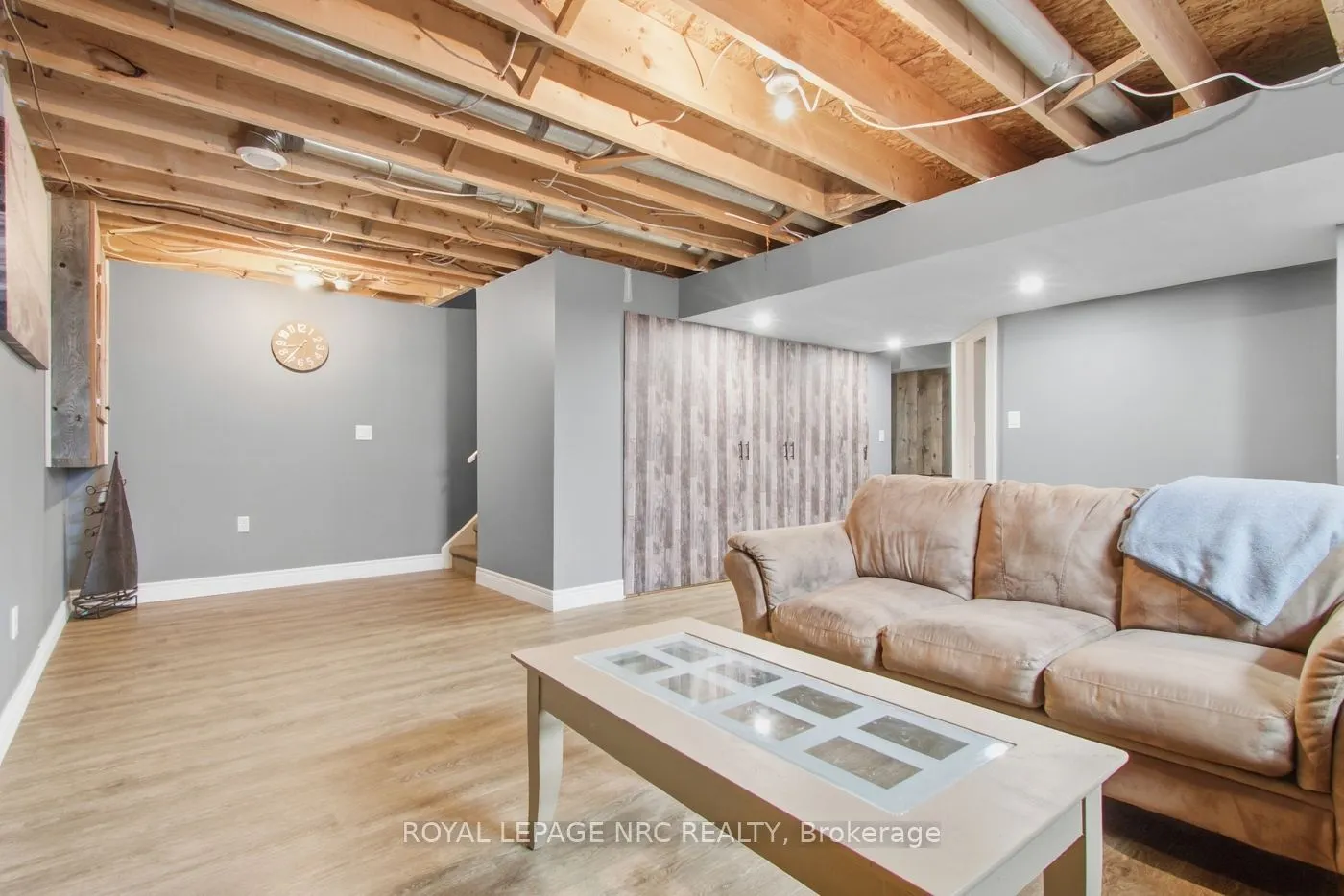 3711 WHITE Road